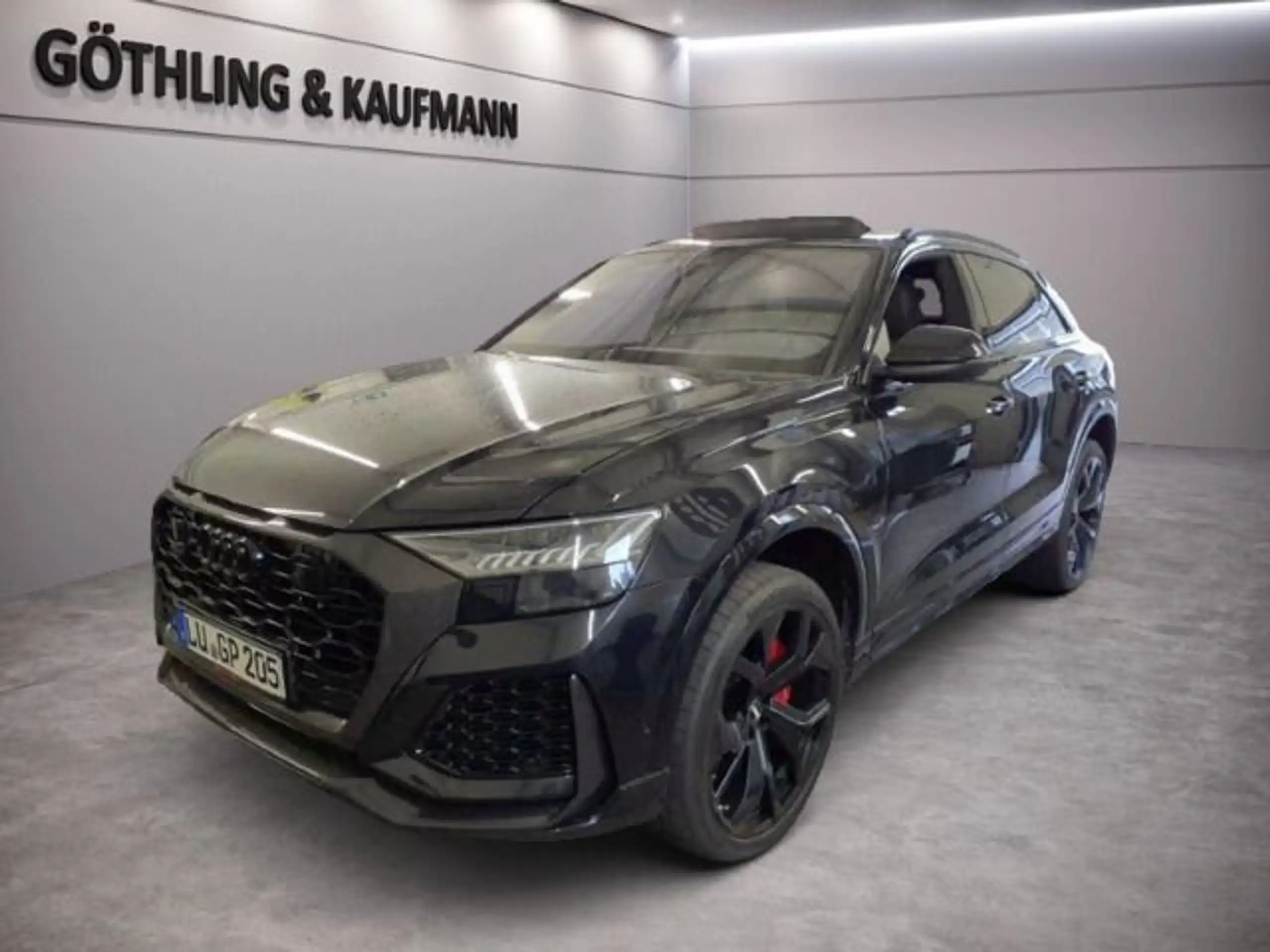 Audi - RS Q8