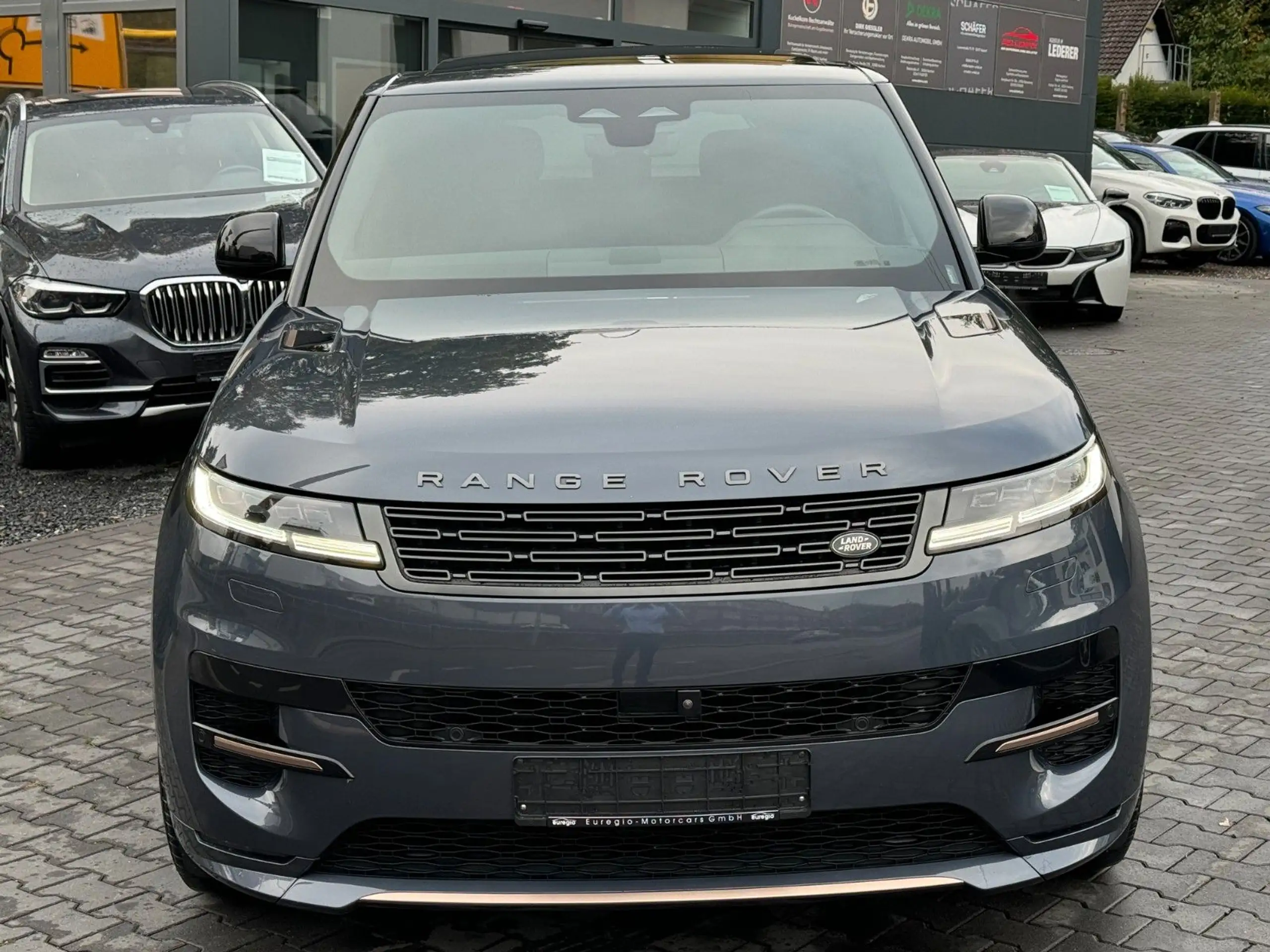 Land Rover - Range Rover Sport