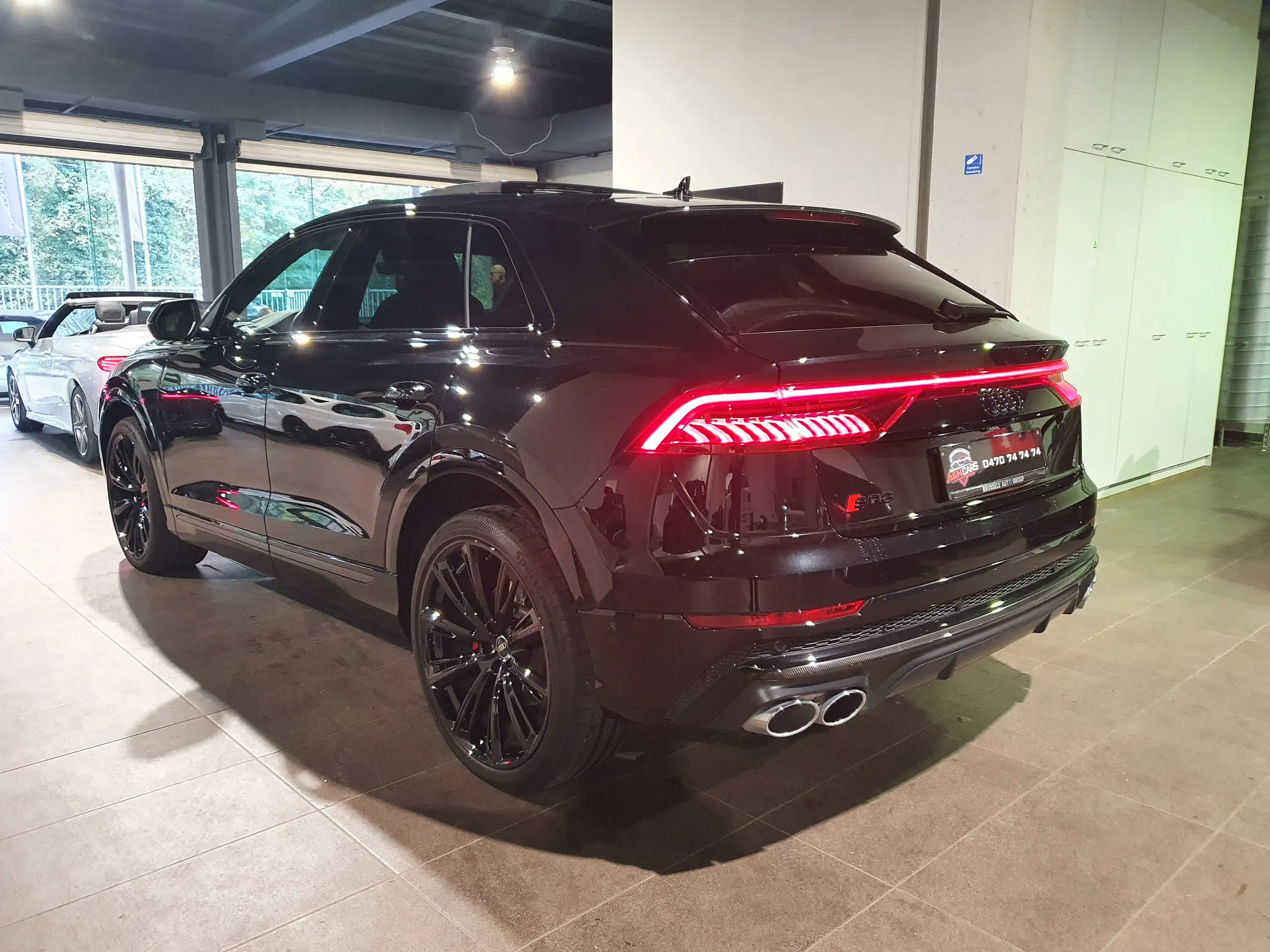 Audi - SQ8