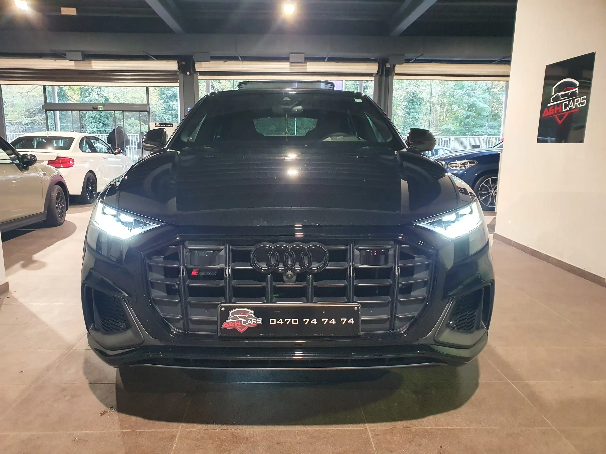 Audi - SQ8