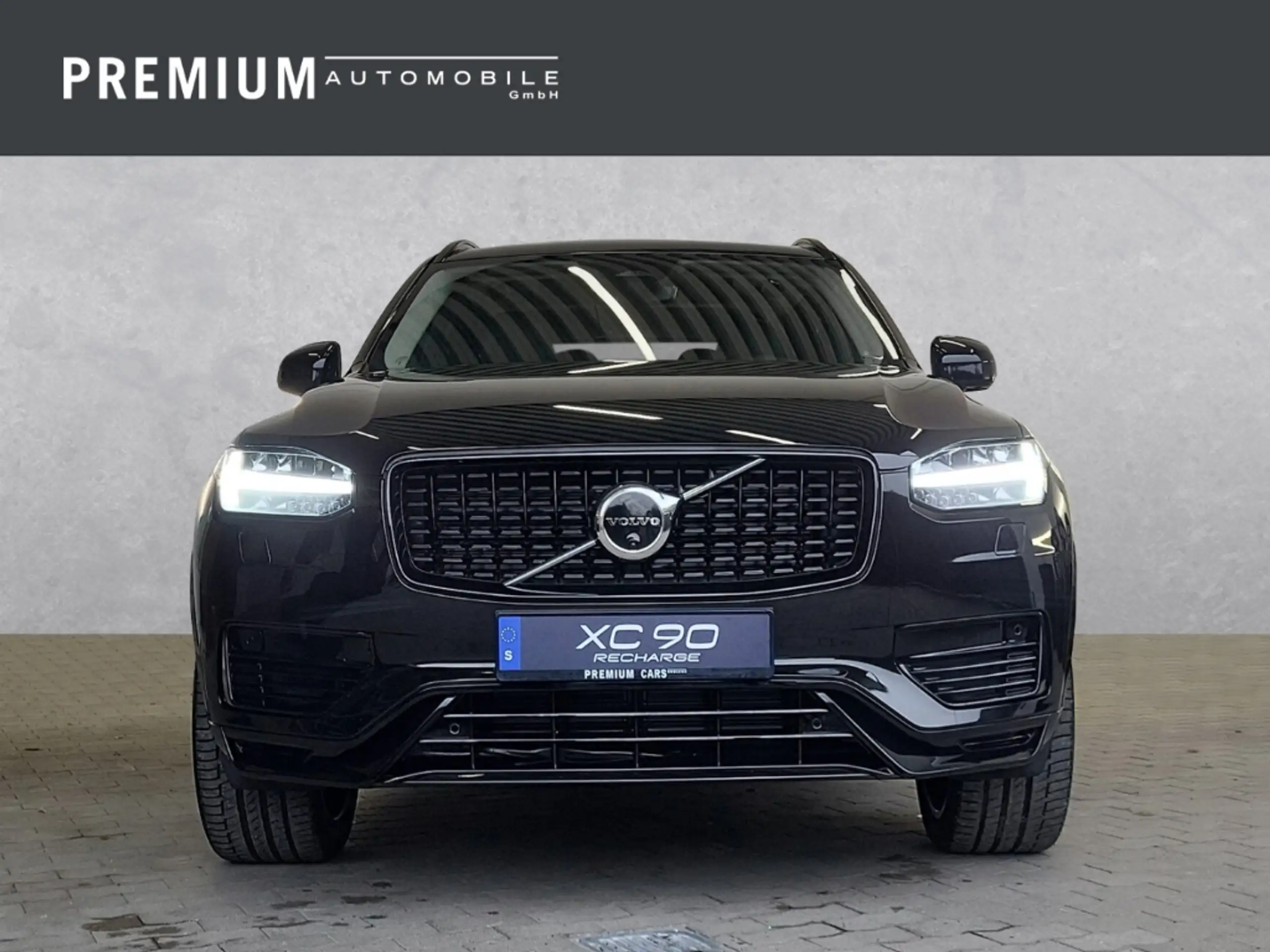 Volvo - XC90