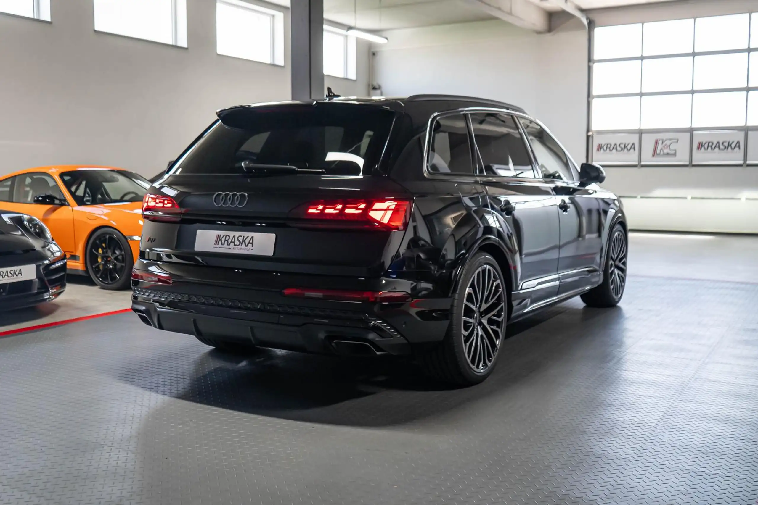 Audi - Q7