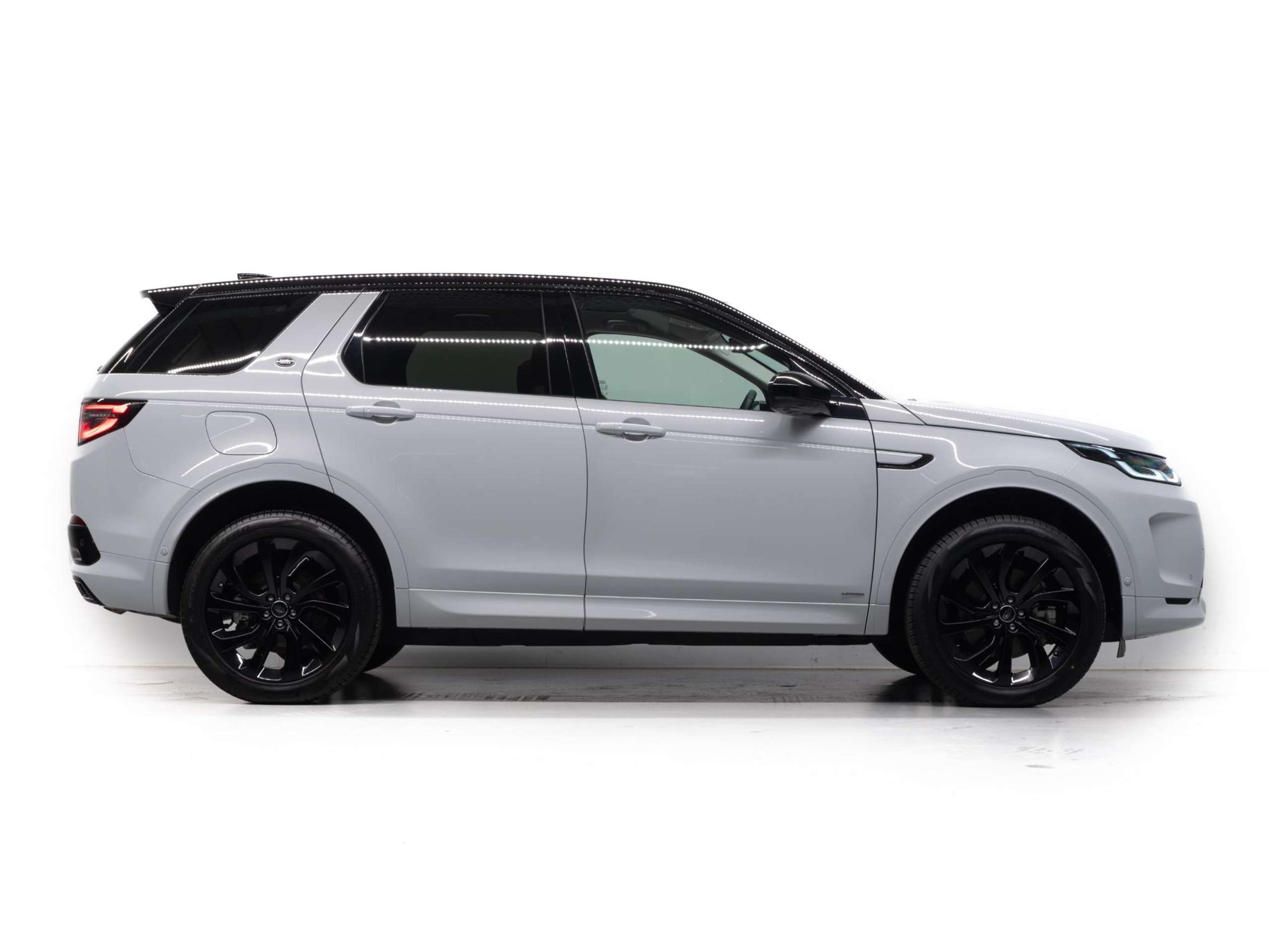 Land Rover - Discovery Sport