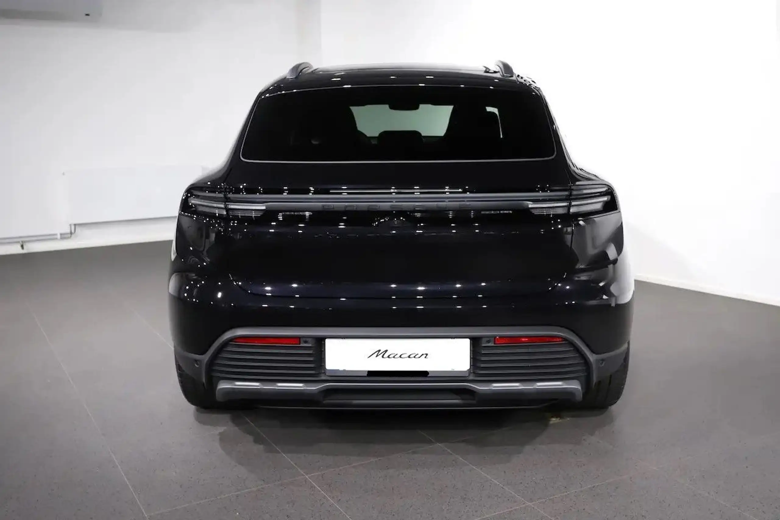 Porsche - Macan