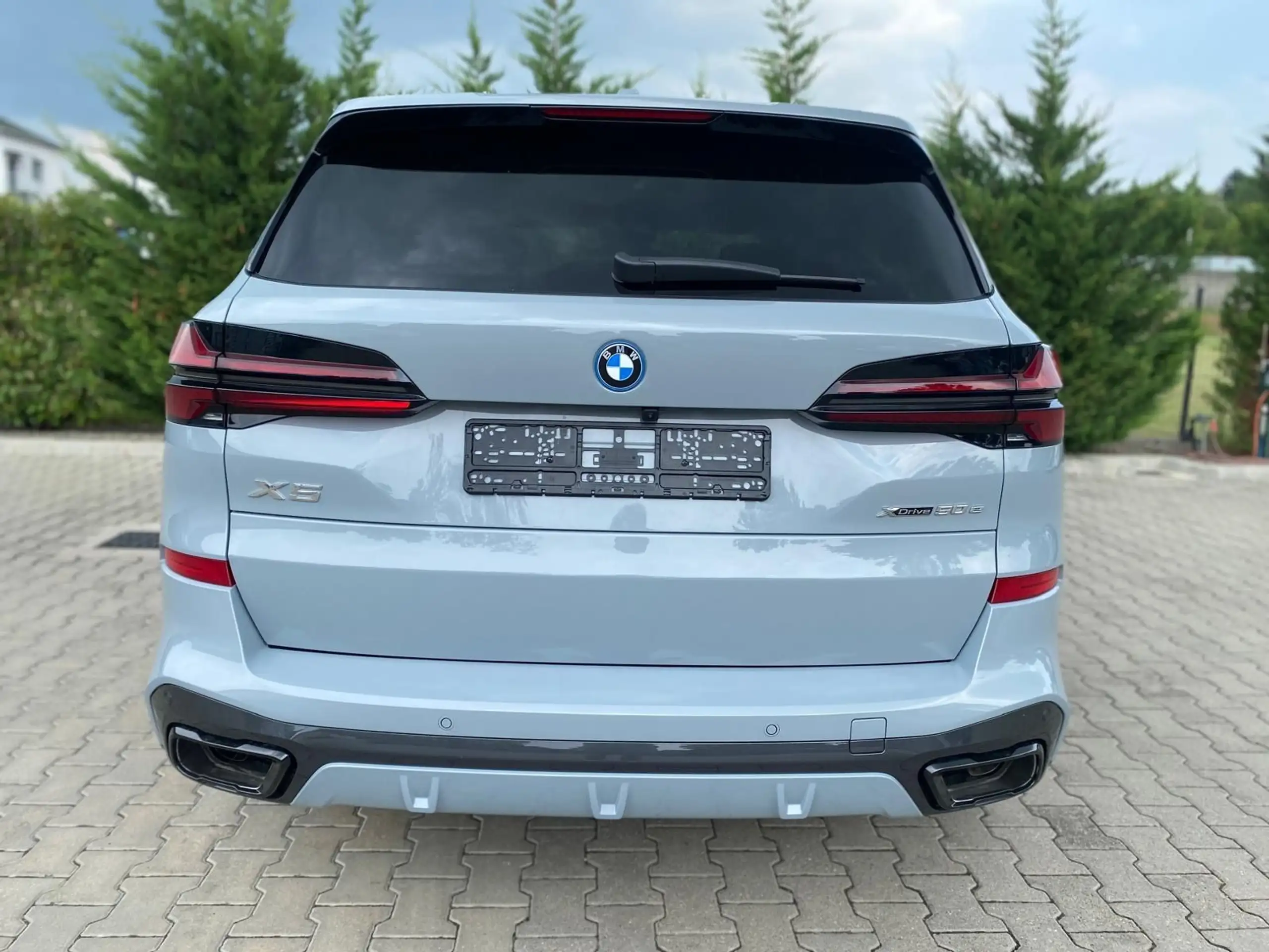 BMW - X5