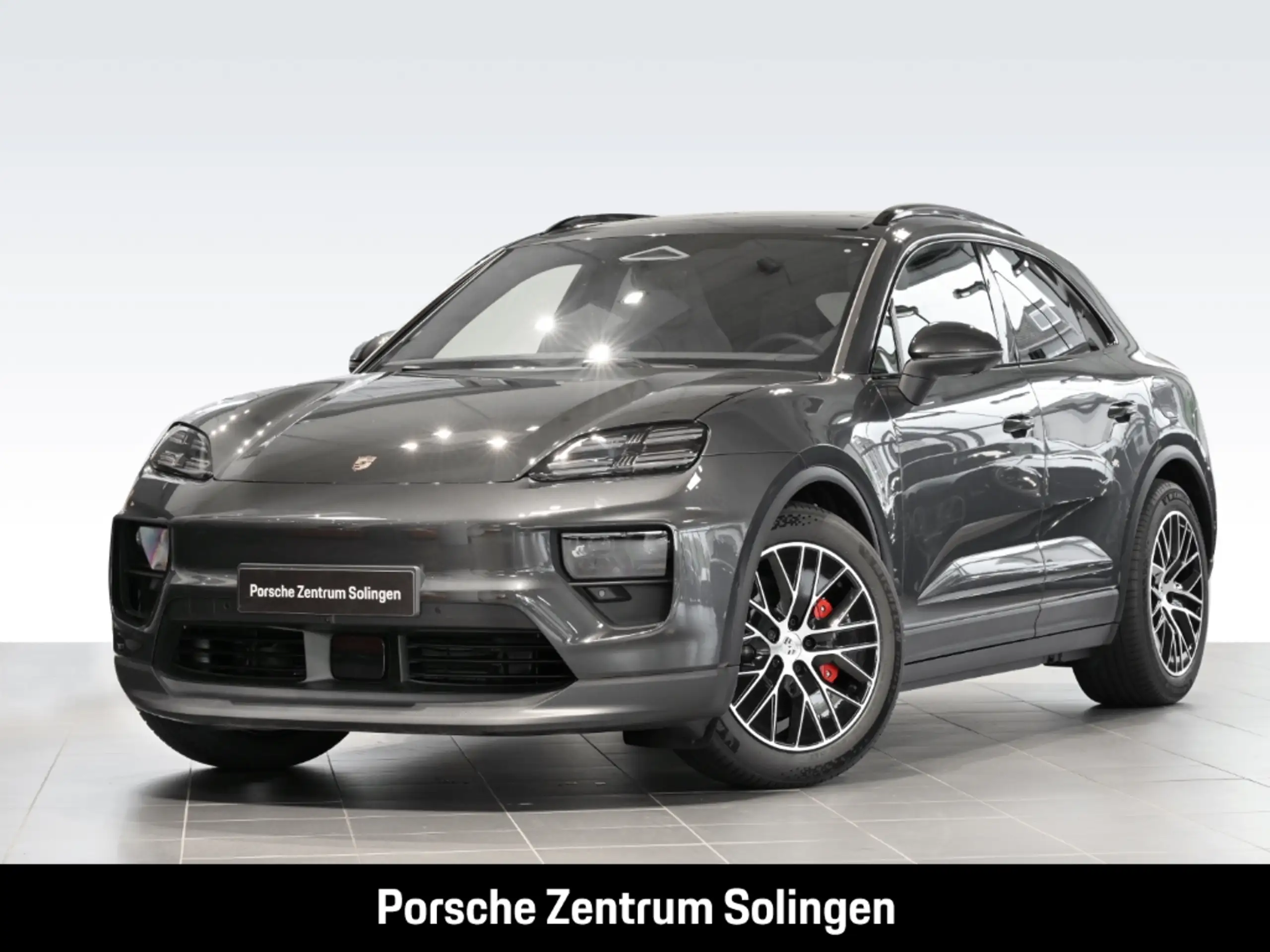 Porsche - Macan