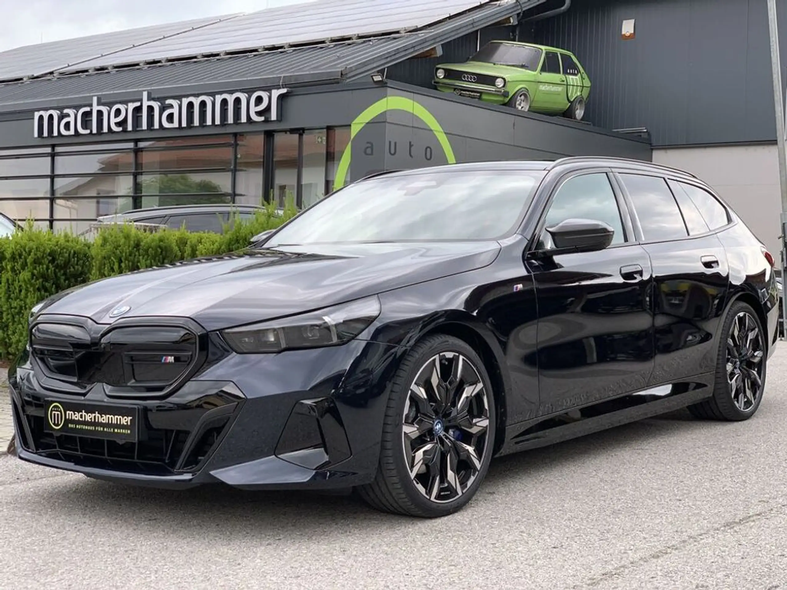 BMW i5 2024