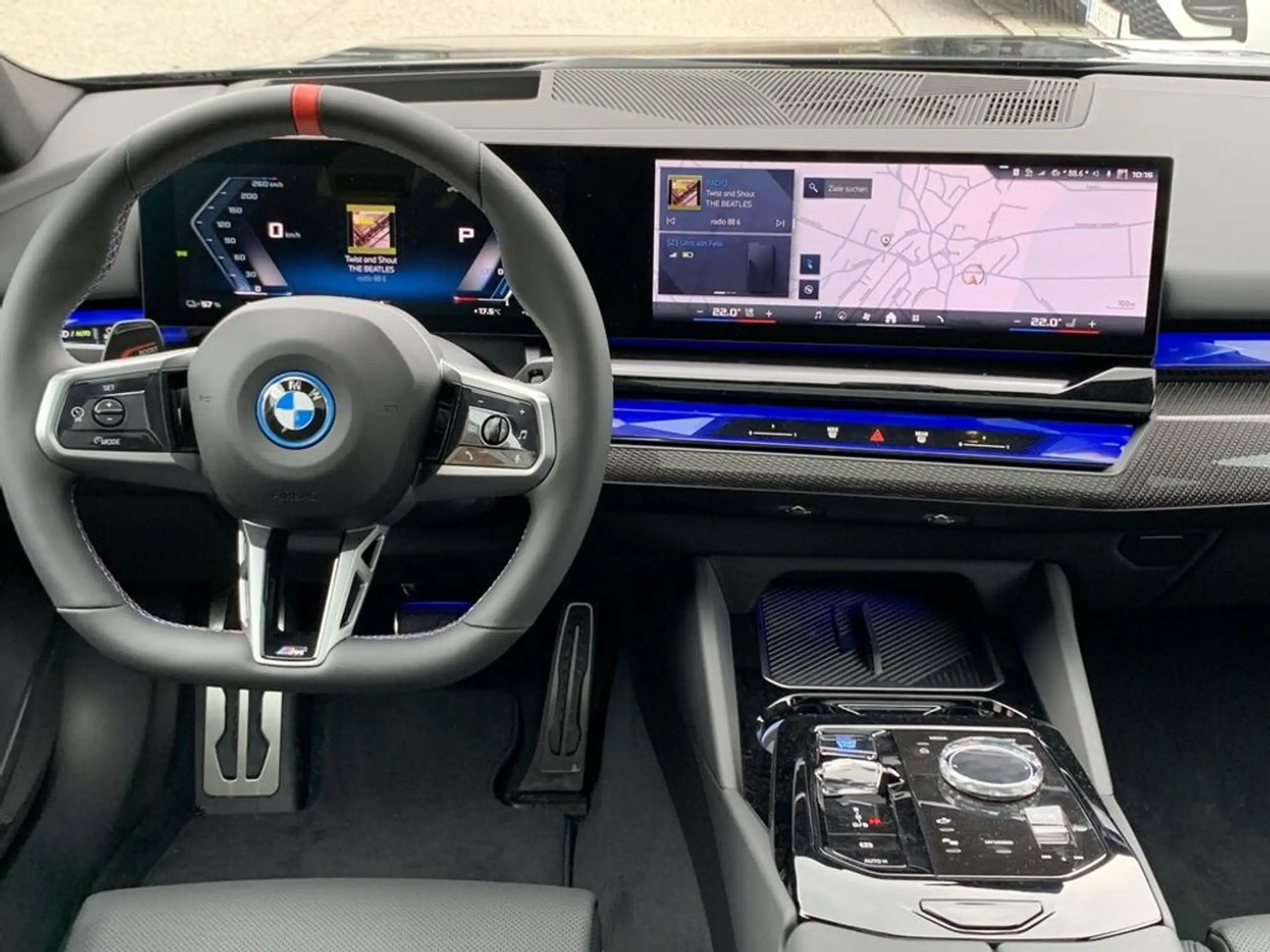 BMW - i5