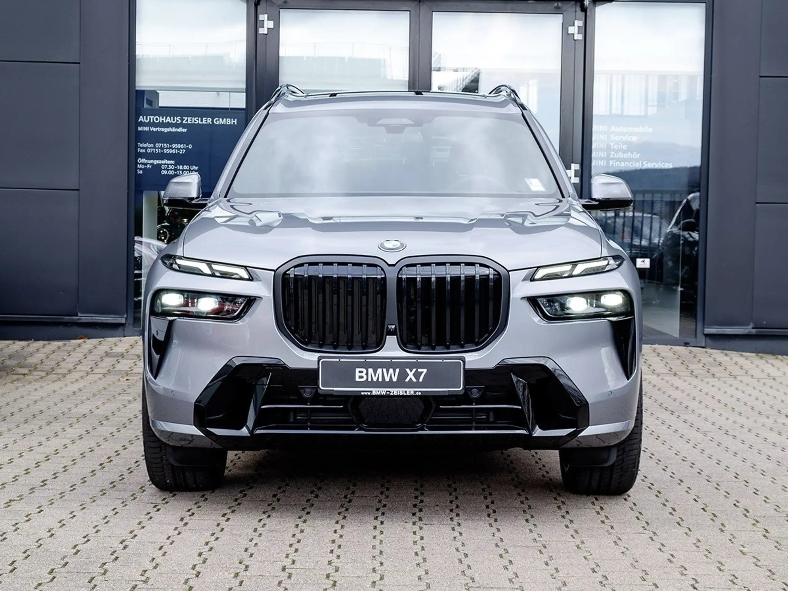 BMW - X7