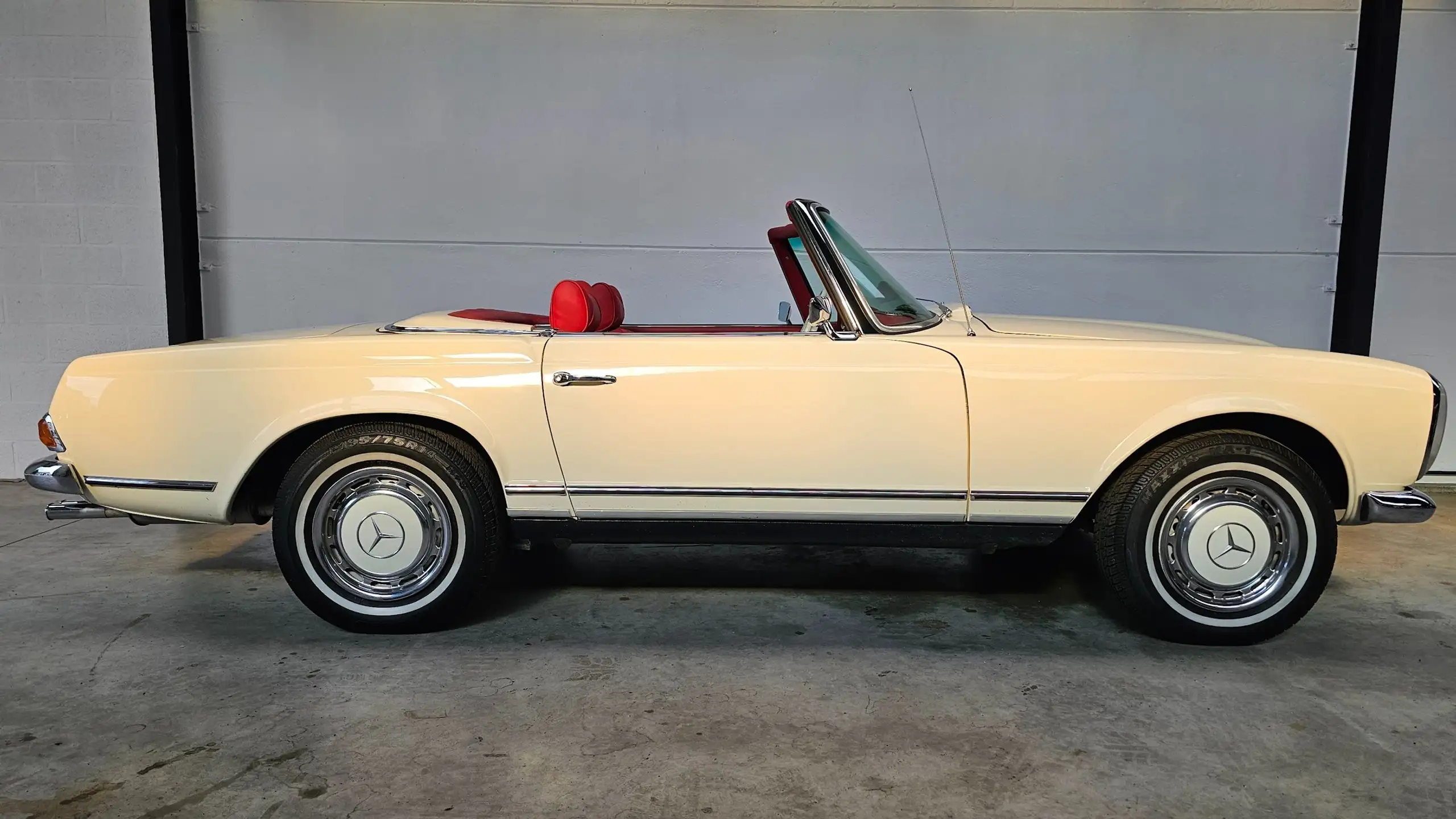 Mercedes-Benz - SL 280