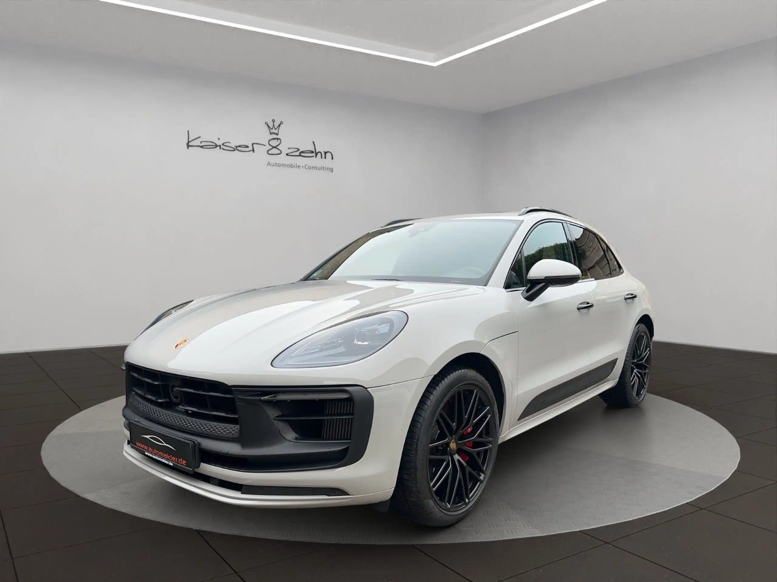 Porsche Macan 2022