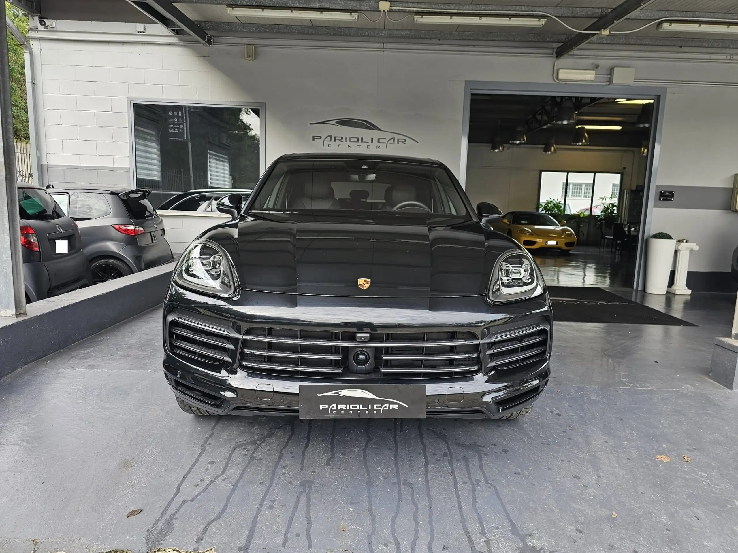 Porsche - Cayenne