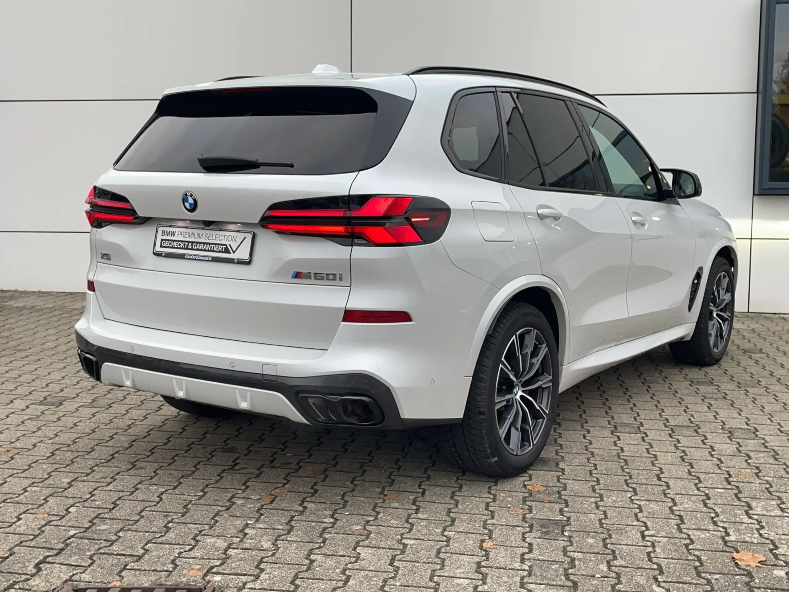 BMW - X5 M