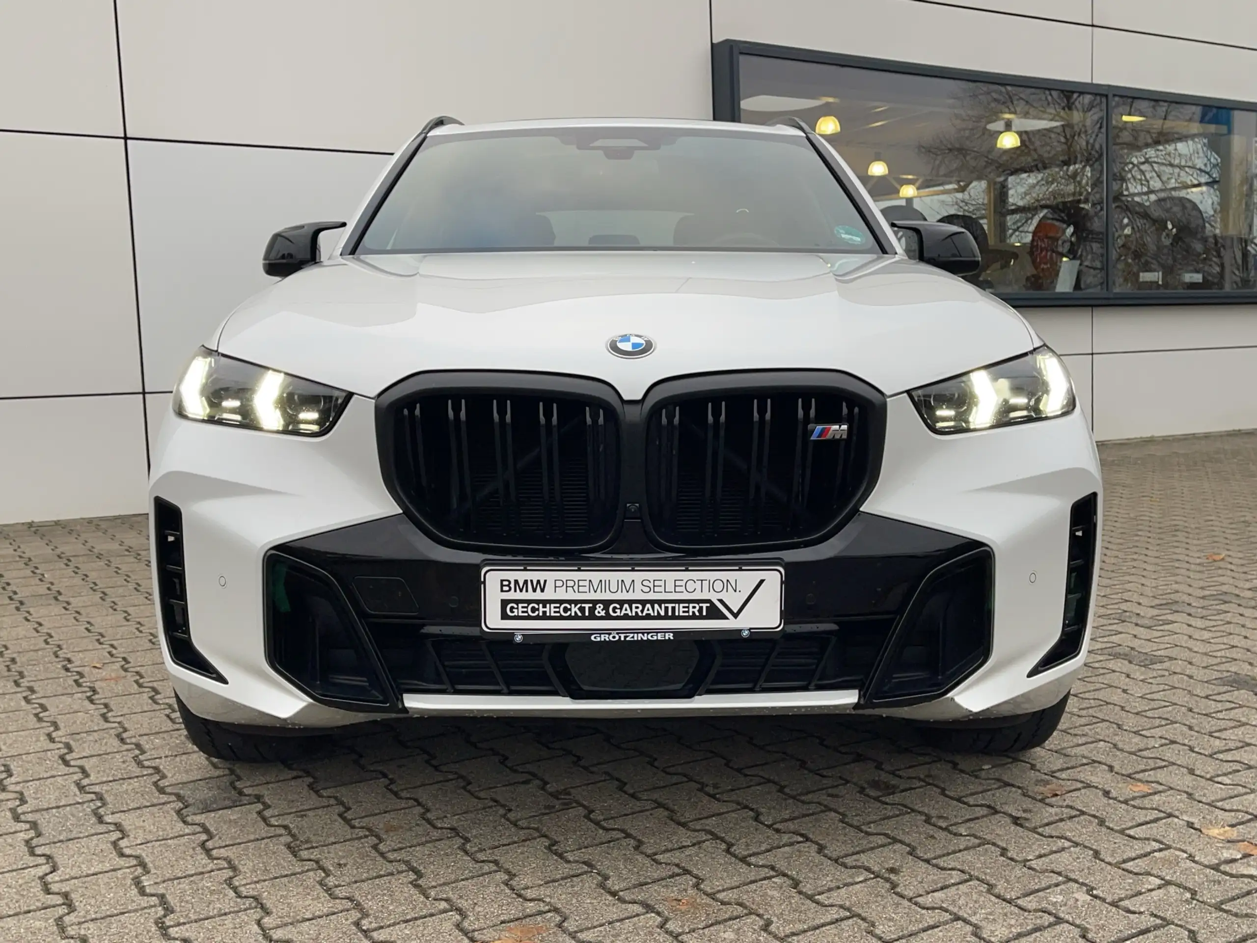 BMW - X5 M