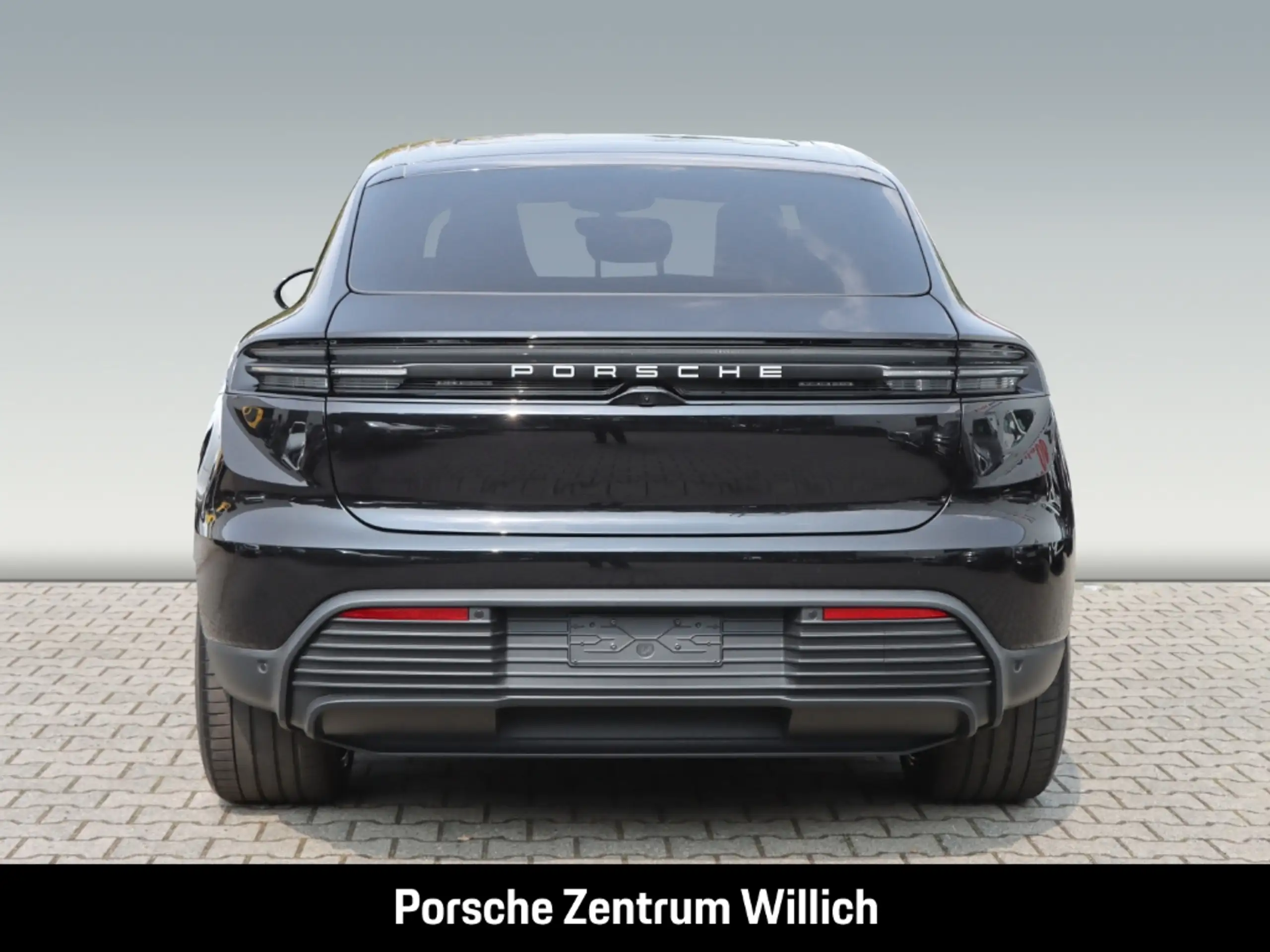 Porsche - Macan