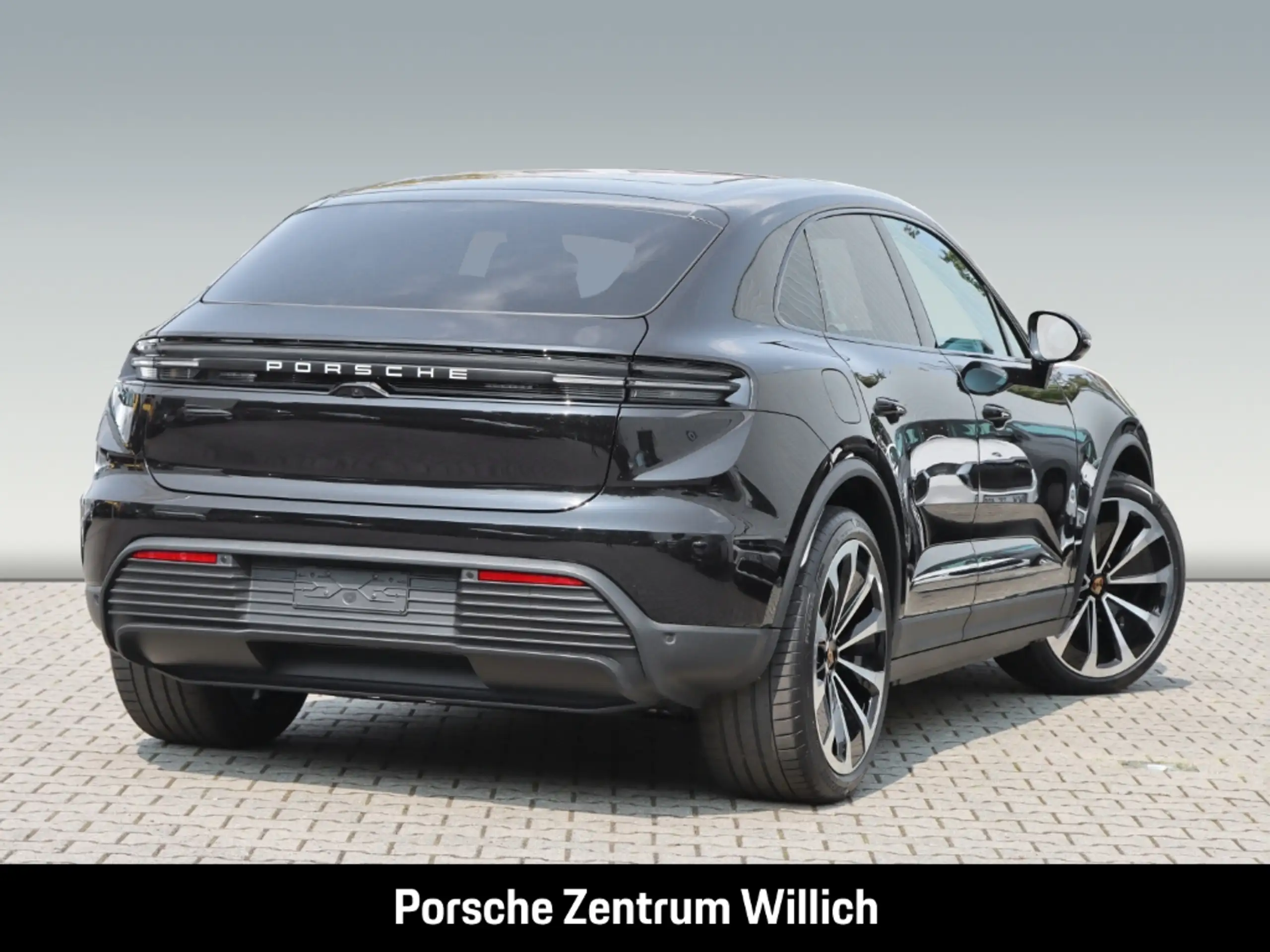 Porsche - Macan