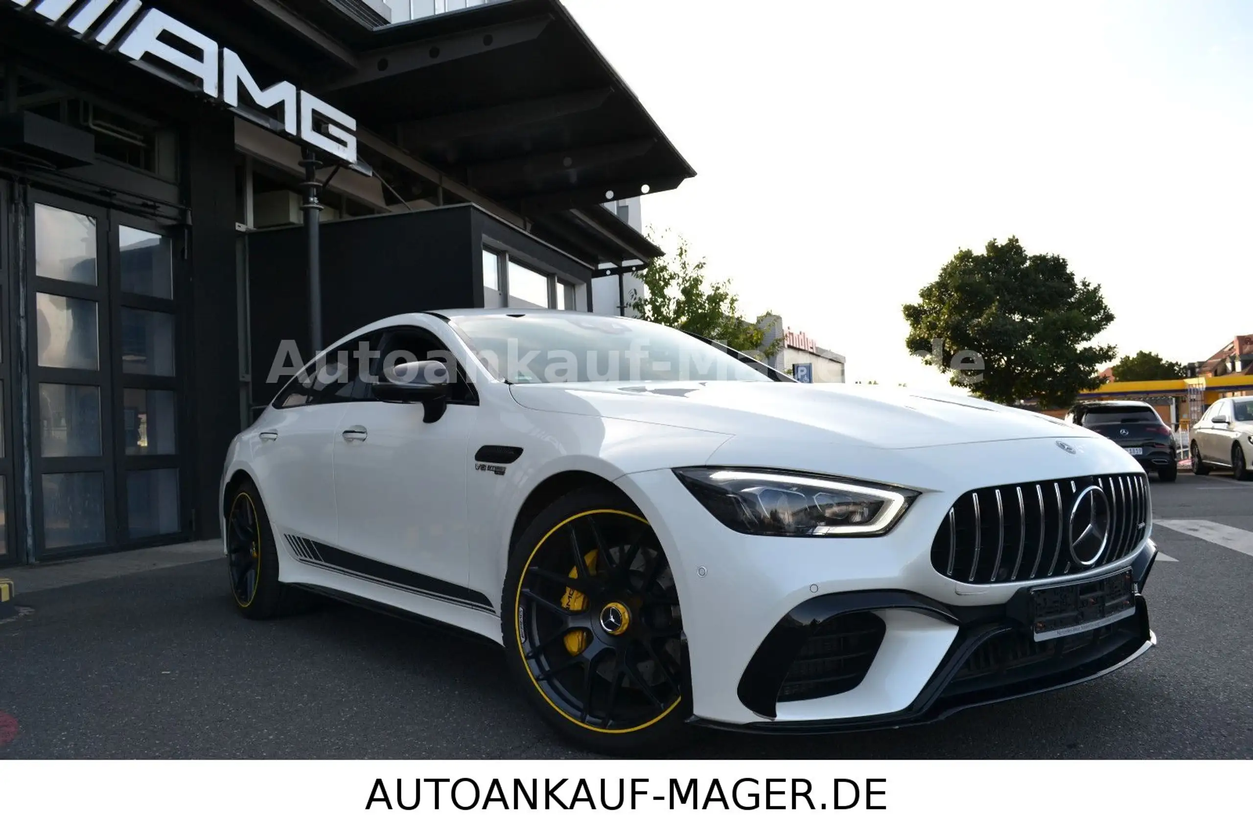 Mercedes-Benz - AMG GT