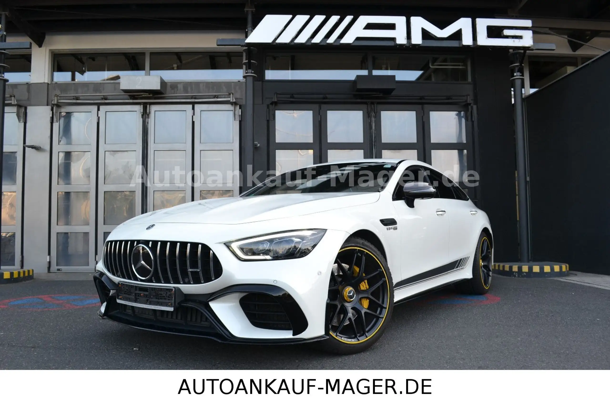 Mercedes-Benz - AMG GT