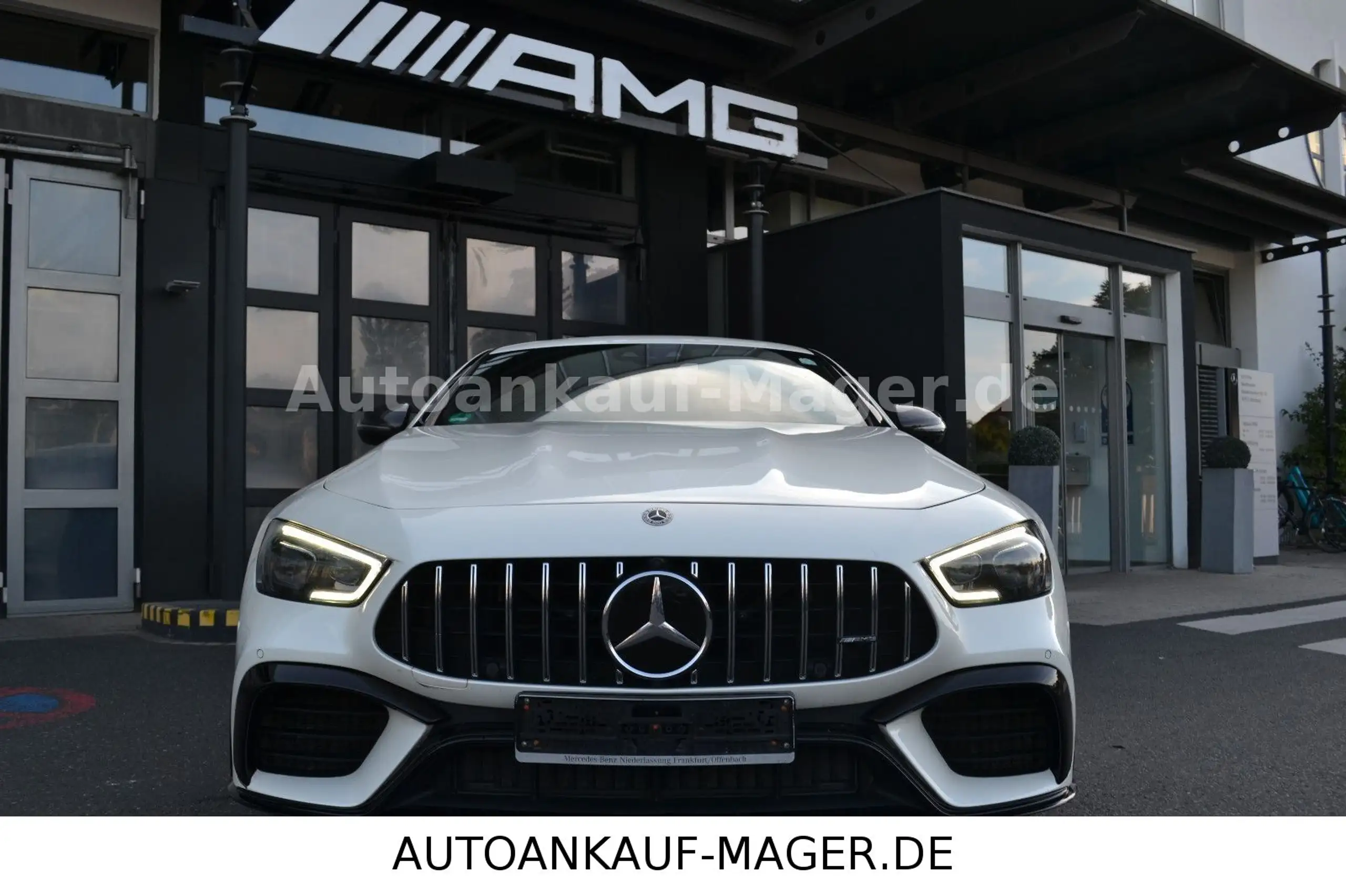 Mercedes-Benz - AMG GT