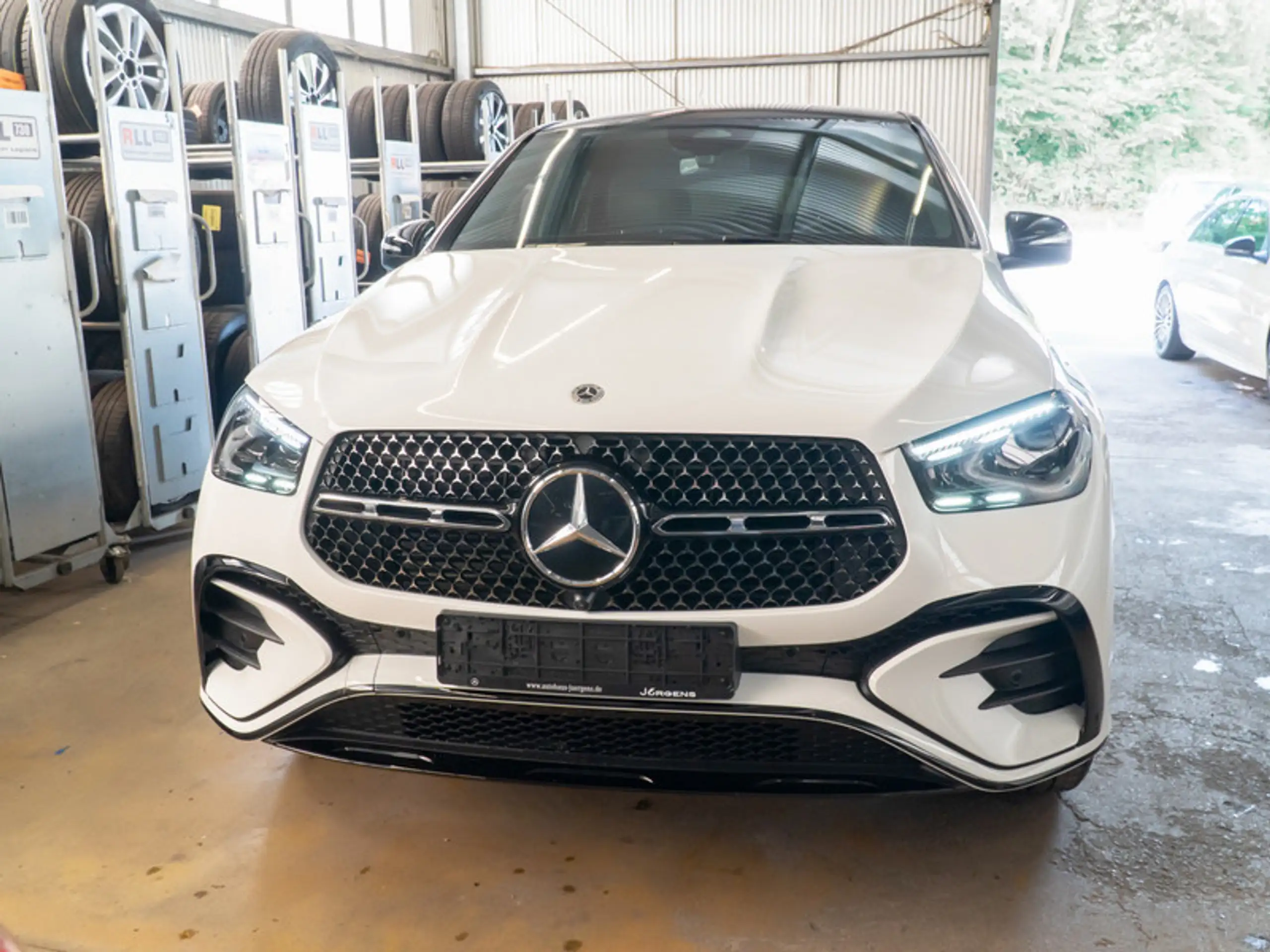 Mercedes-Benz - GLE 350