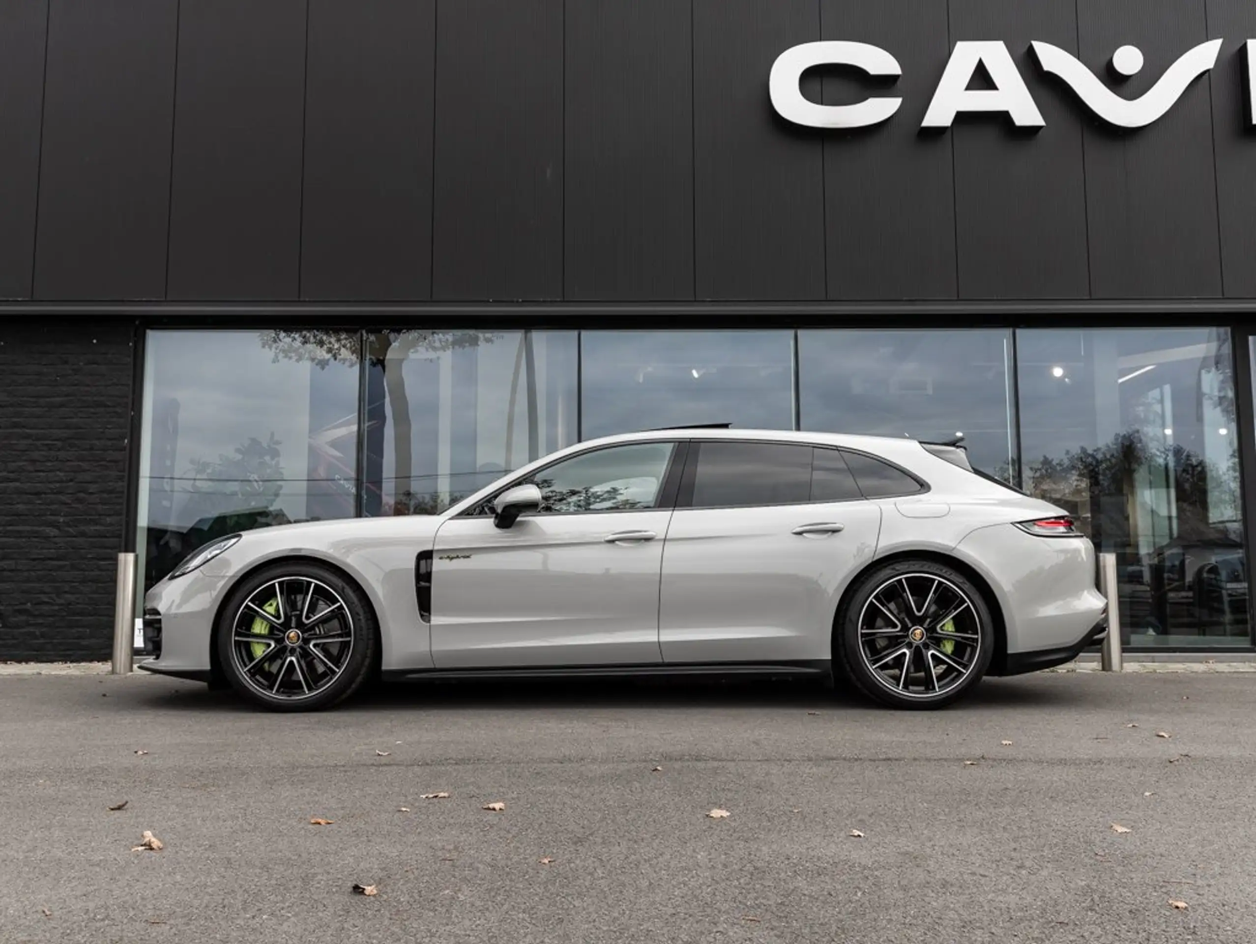 Porsche - Panamera