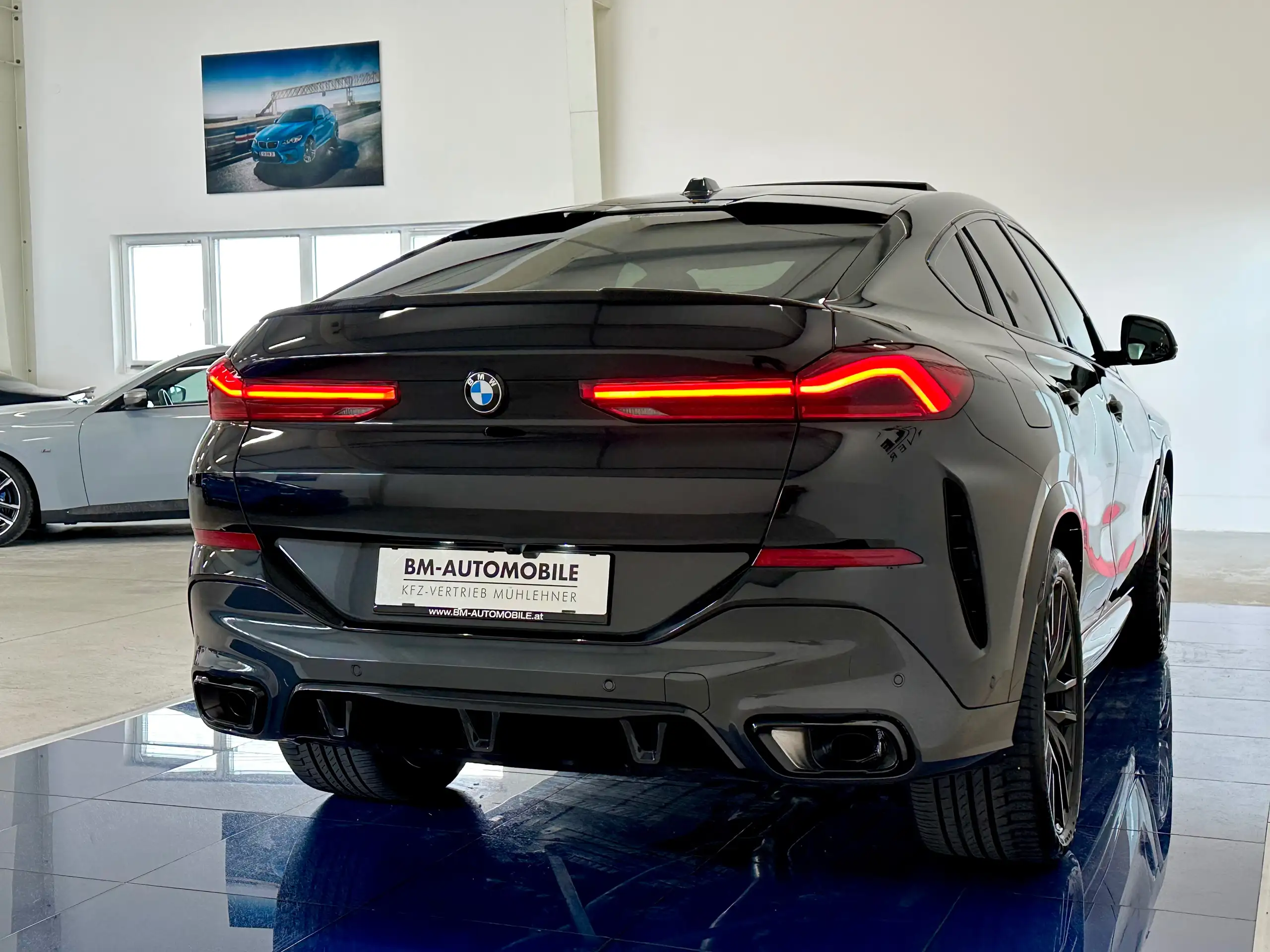 BMW - X6