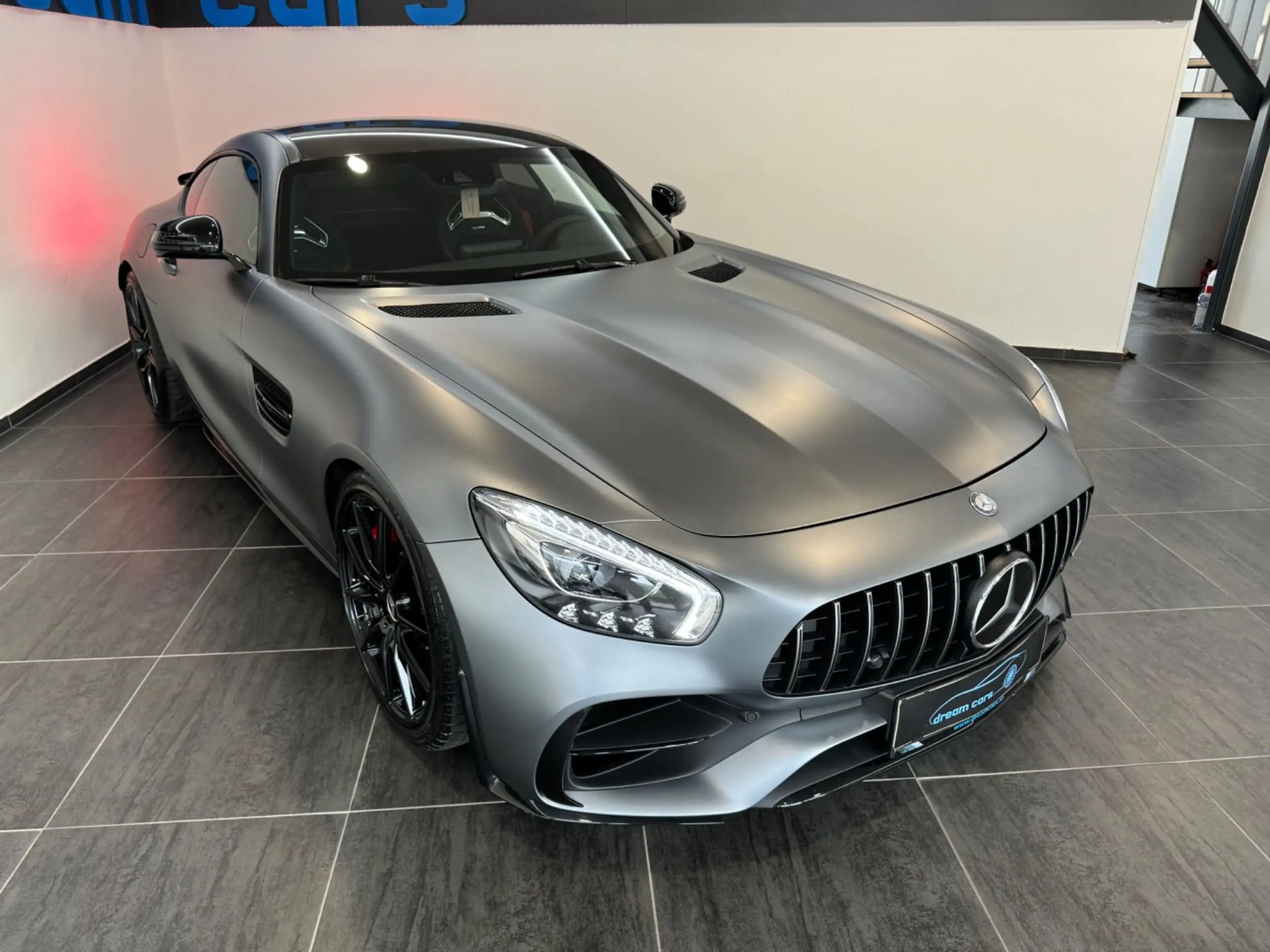 Mercedes-Benz - AMG GT