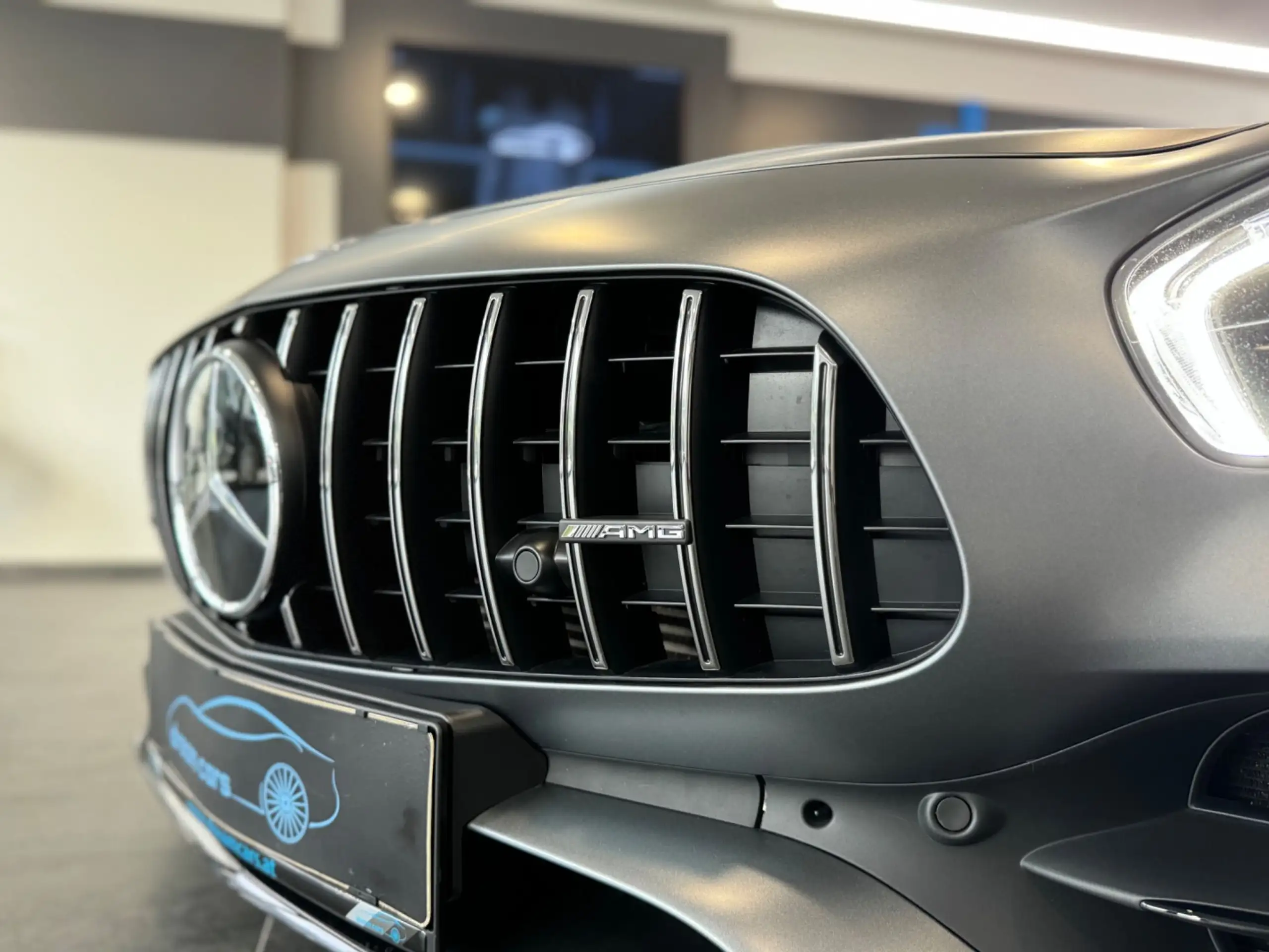 Mercedes-Benz - AMG GT