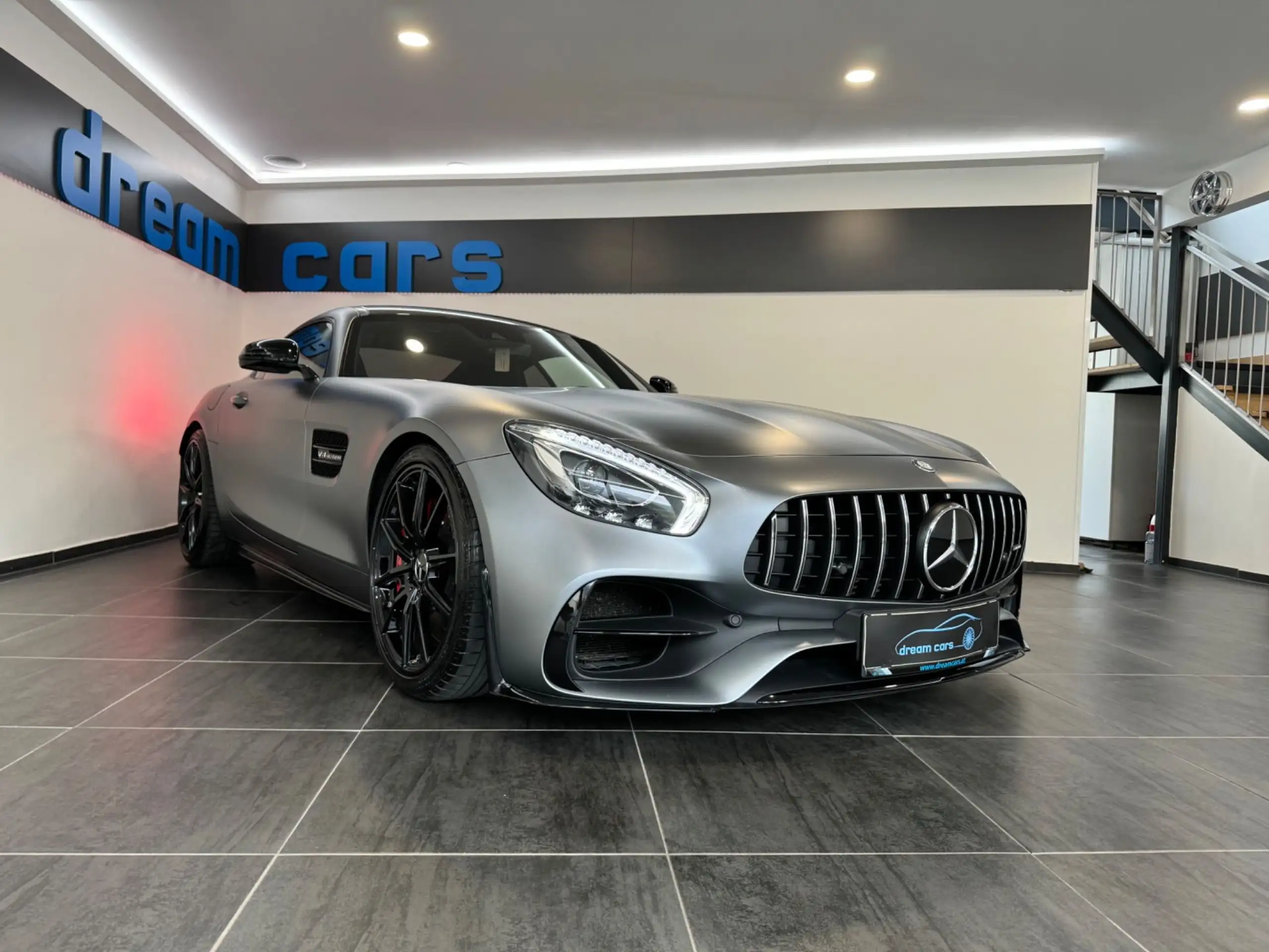 Mercedes-Benz - AMG GT