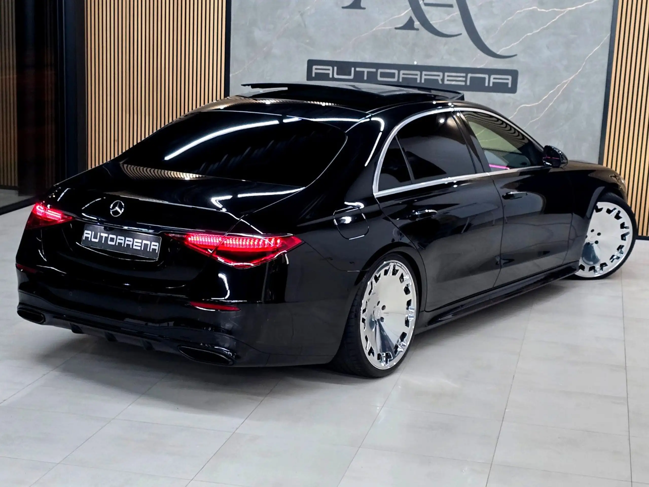 Mercedes-Benz - S 400