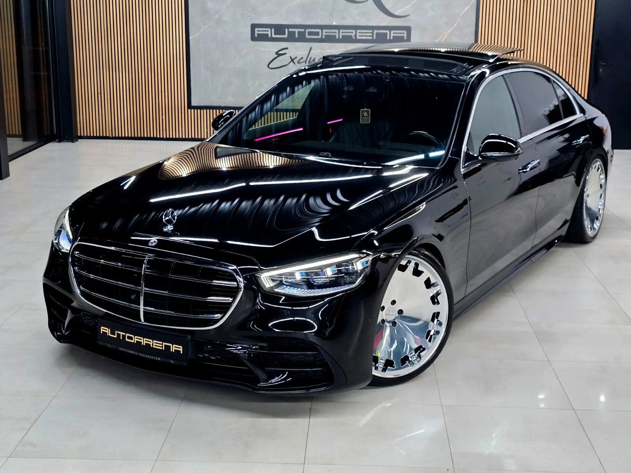 Mercedes-Benz - S 400