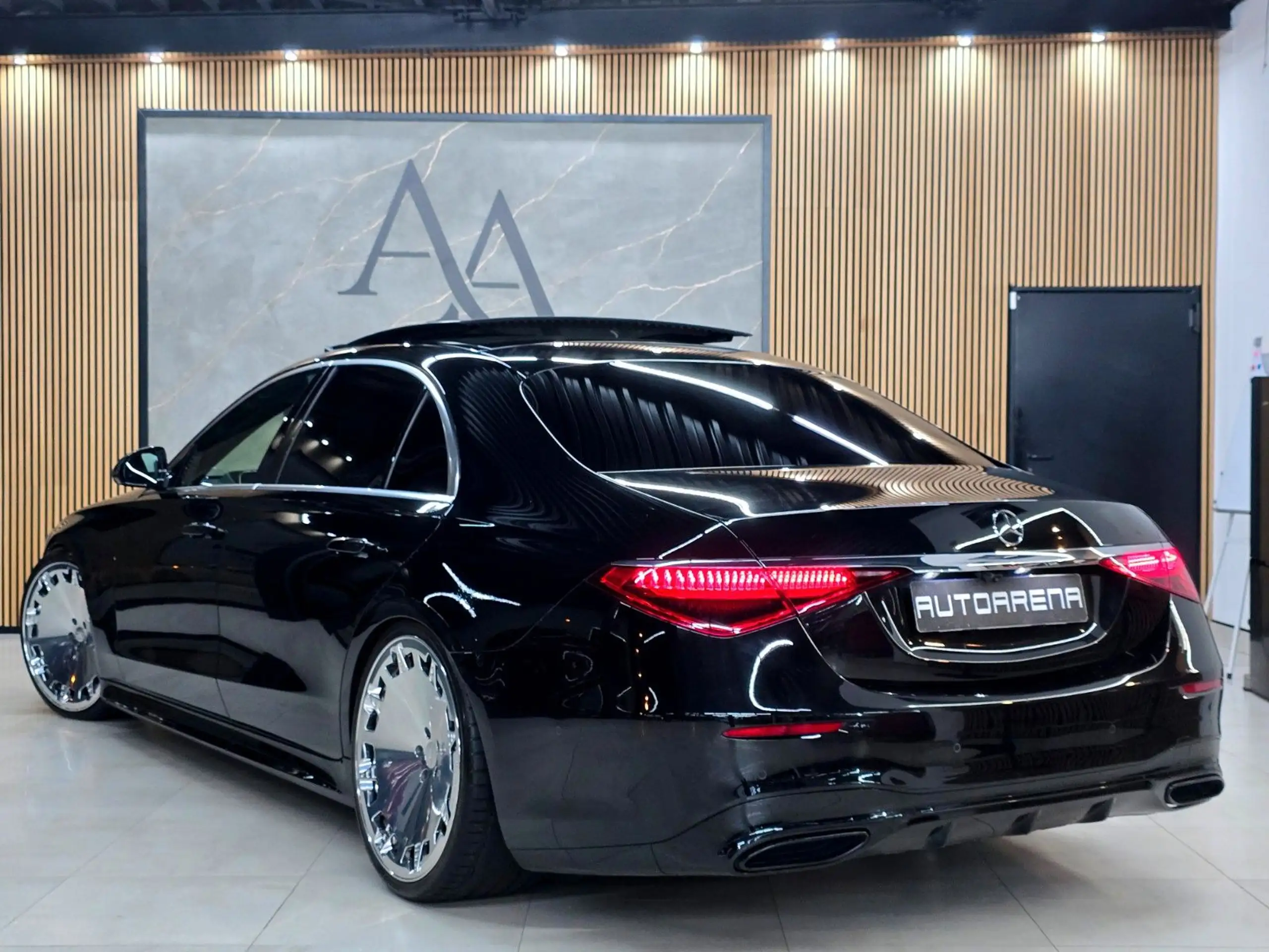 Mercedes-Benz - S 400