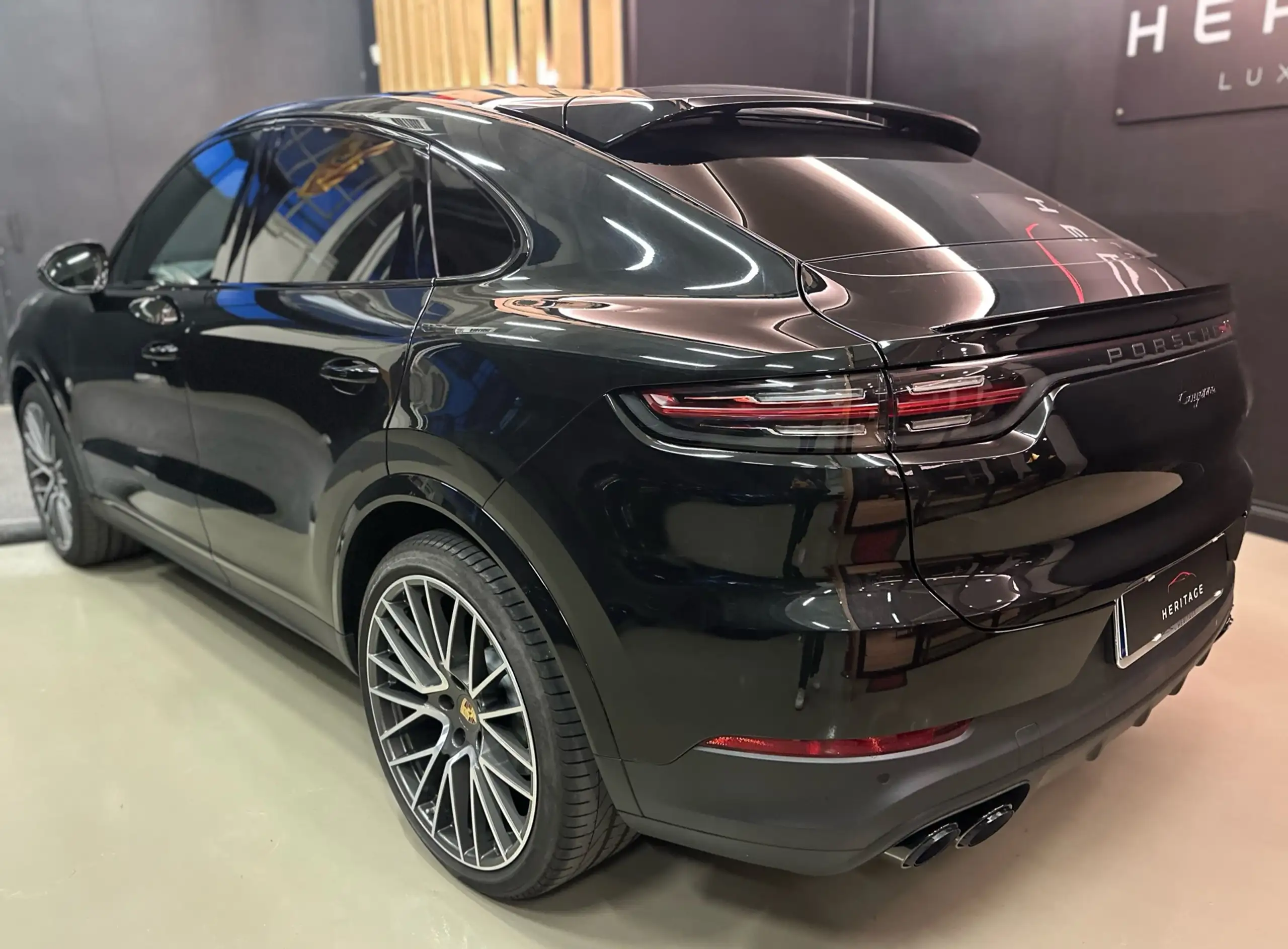 Porsche - Cayenne