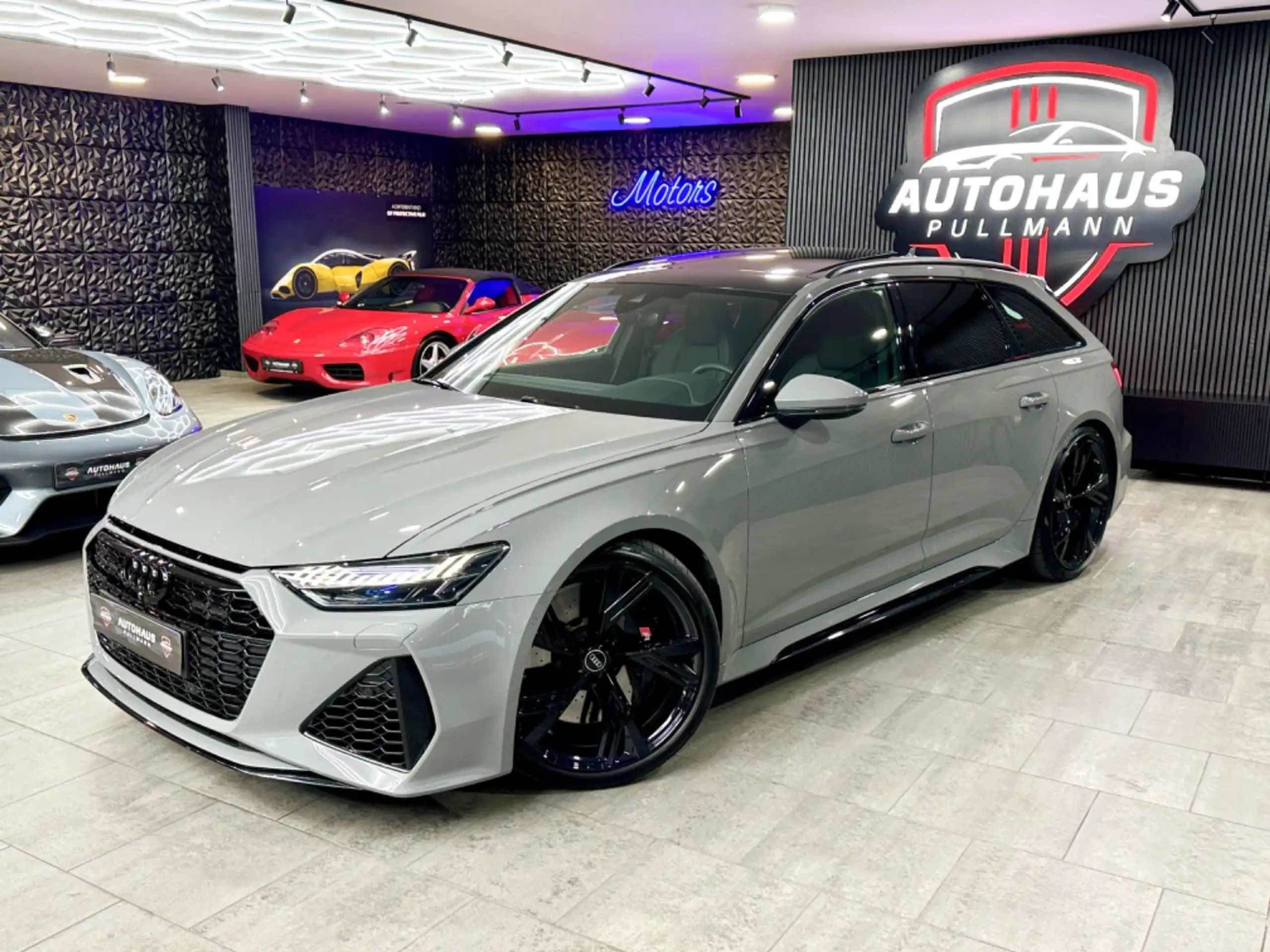 Audi - RS6