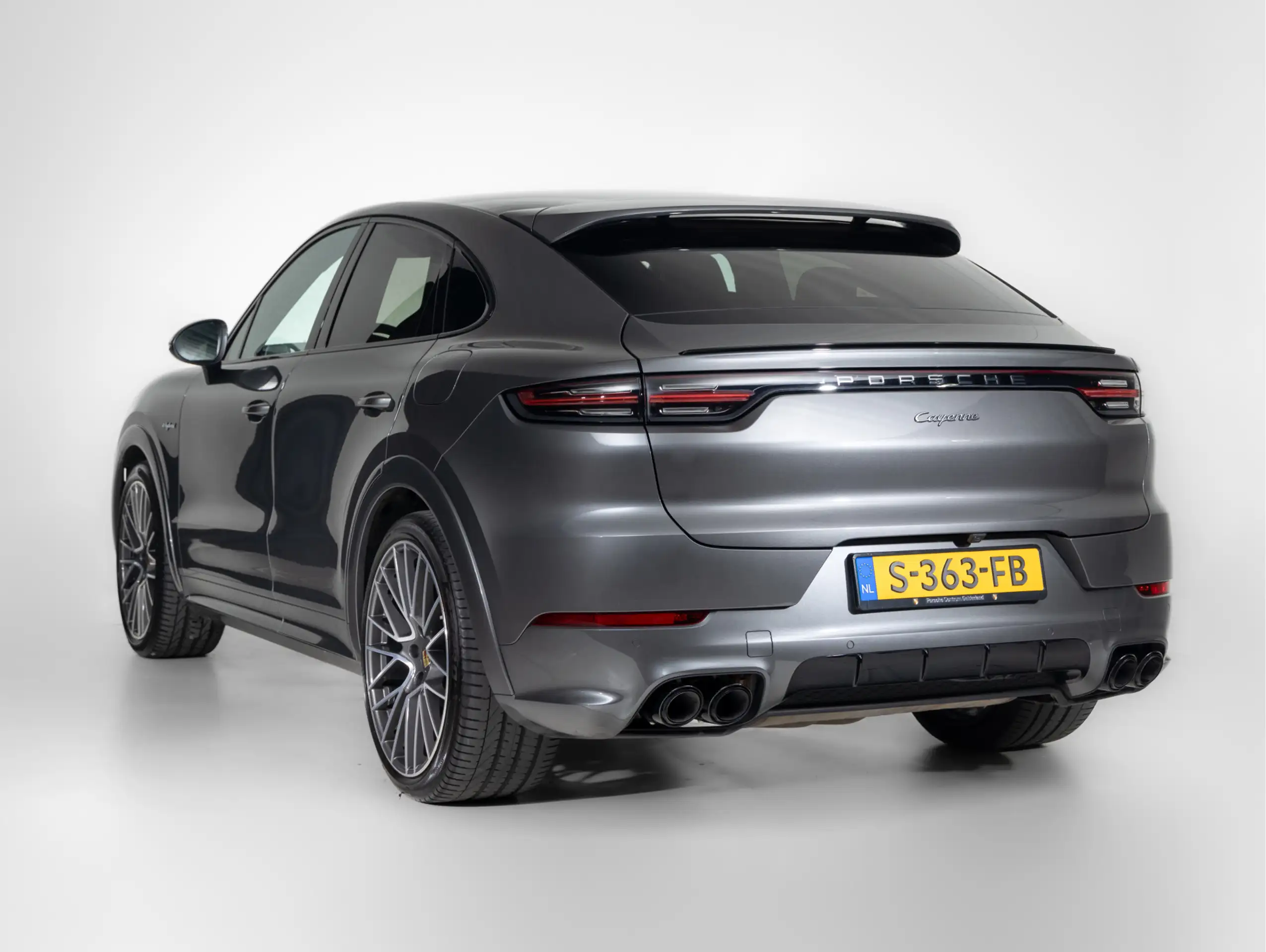 Porsche - Cayenne