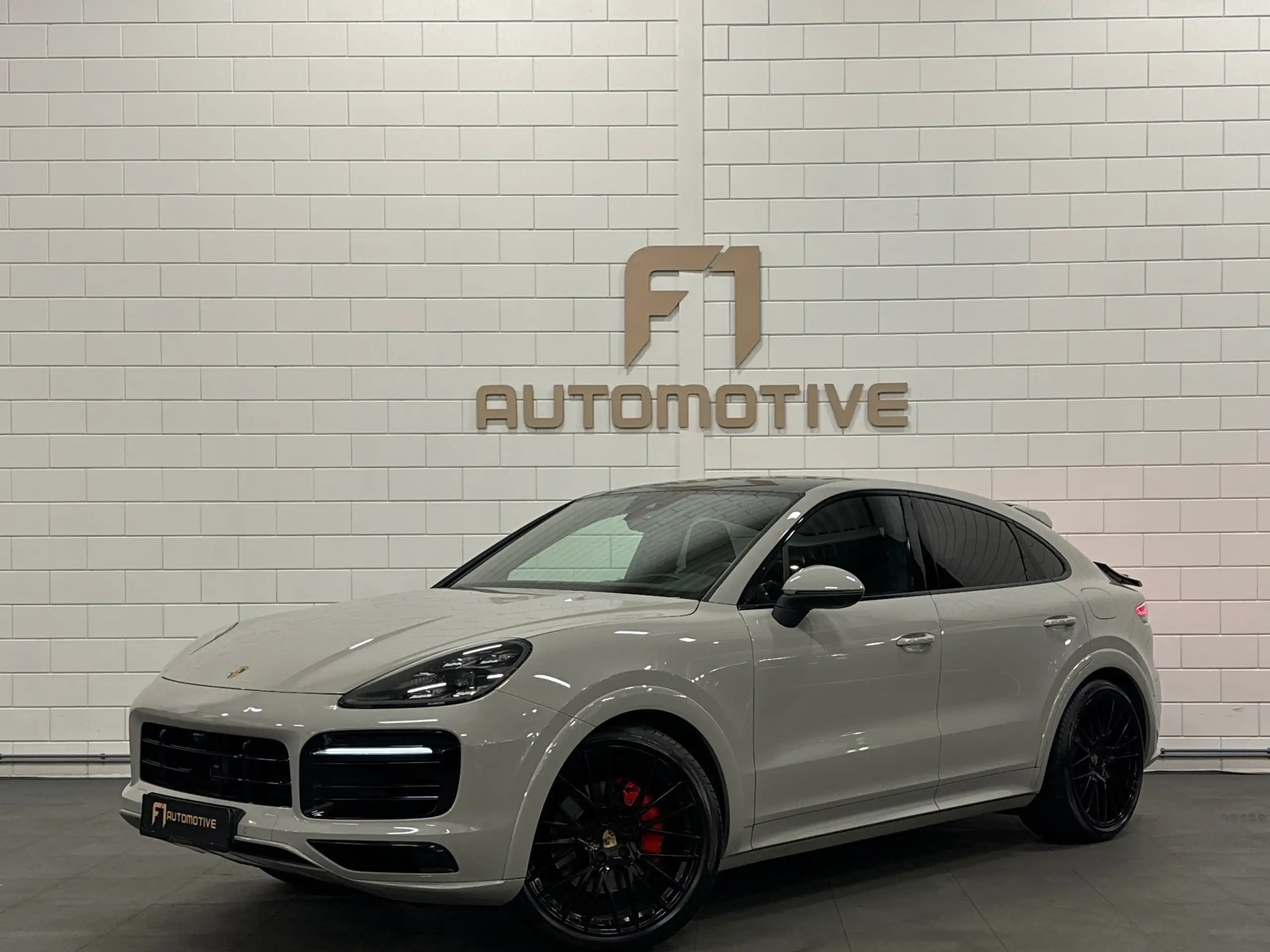 Porsche - Cayenne