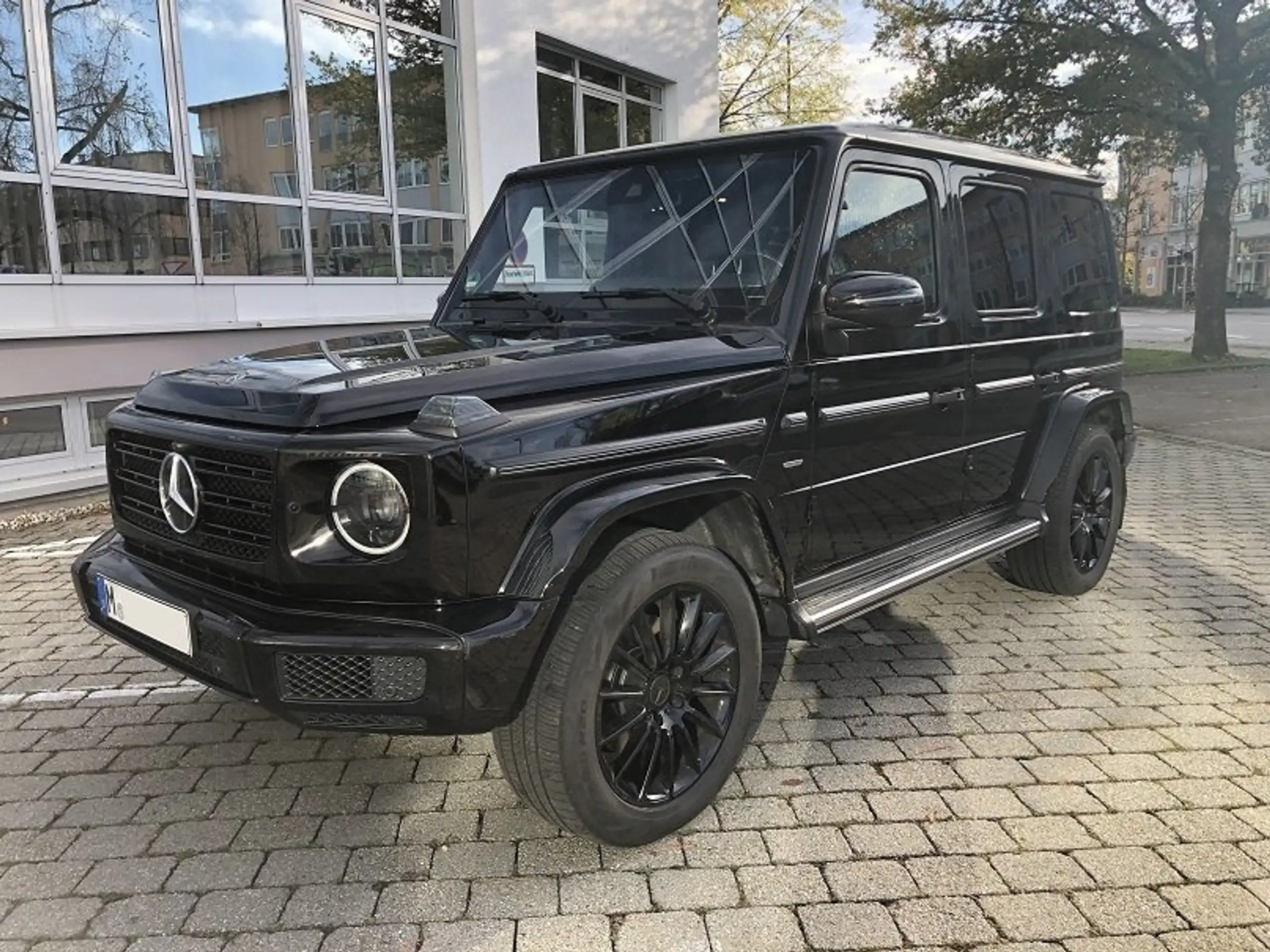 Mercedes-Benz - G 500