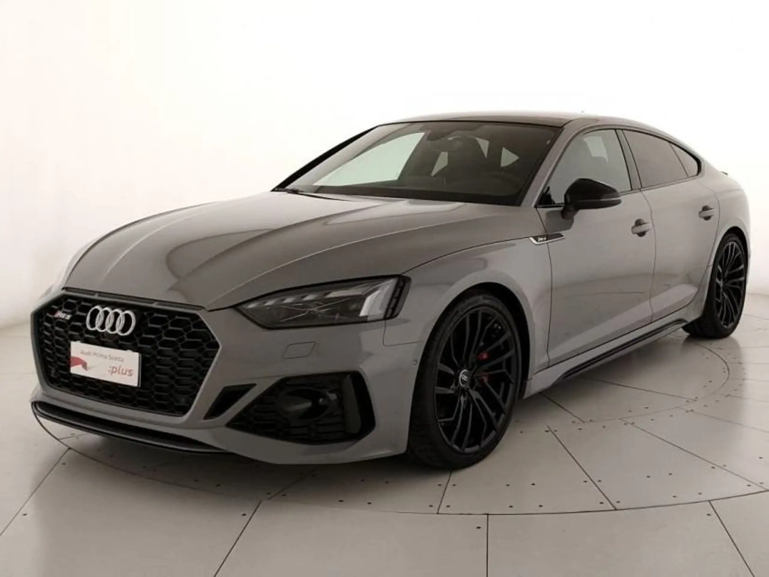 Audi - RS5