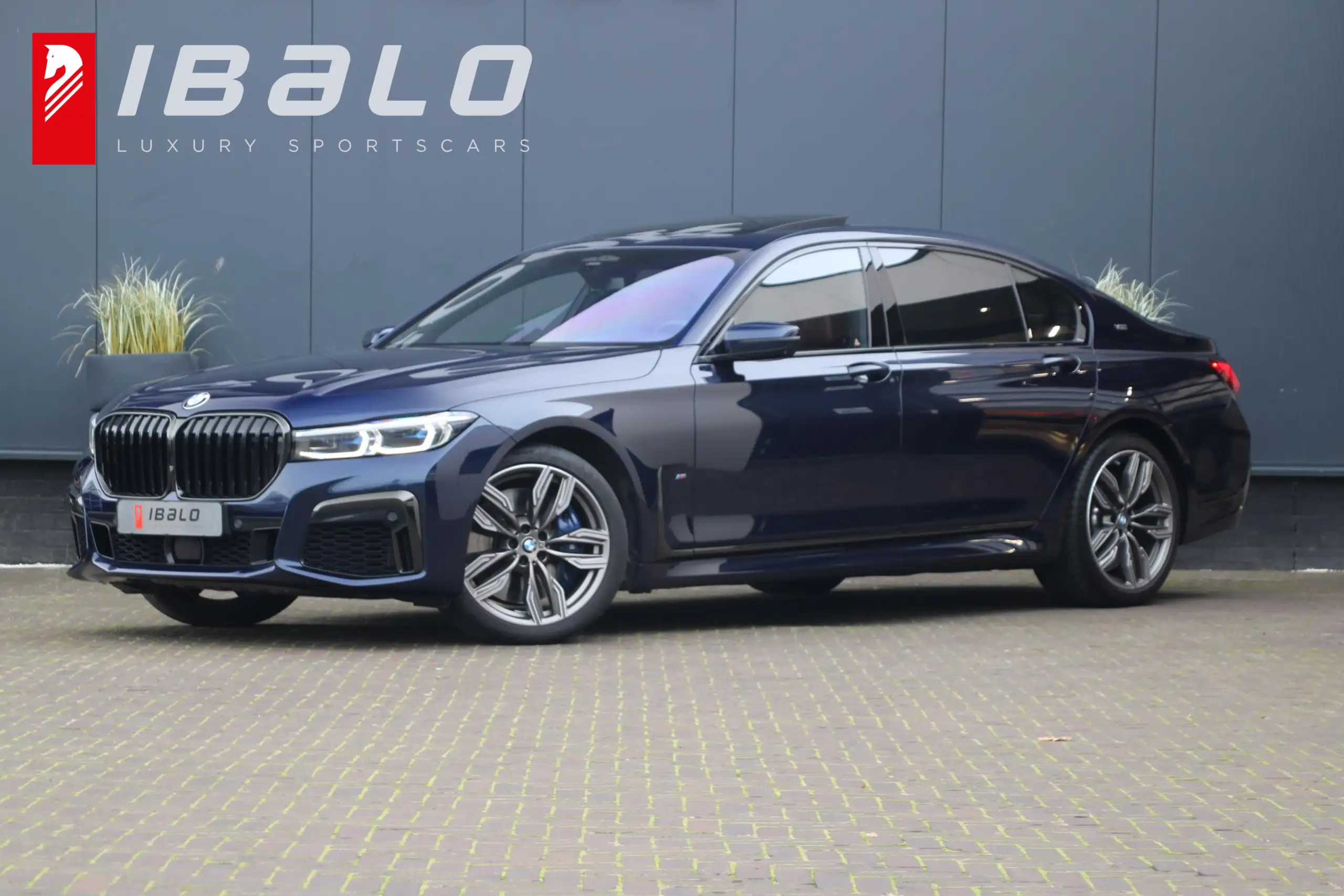 BMW 760 2019