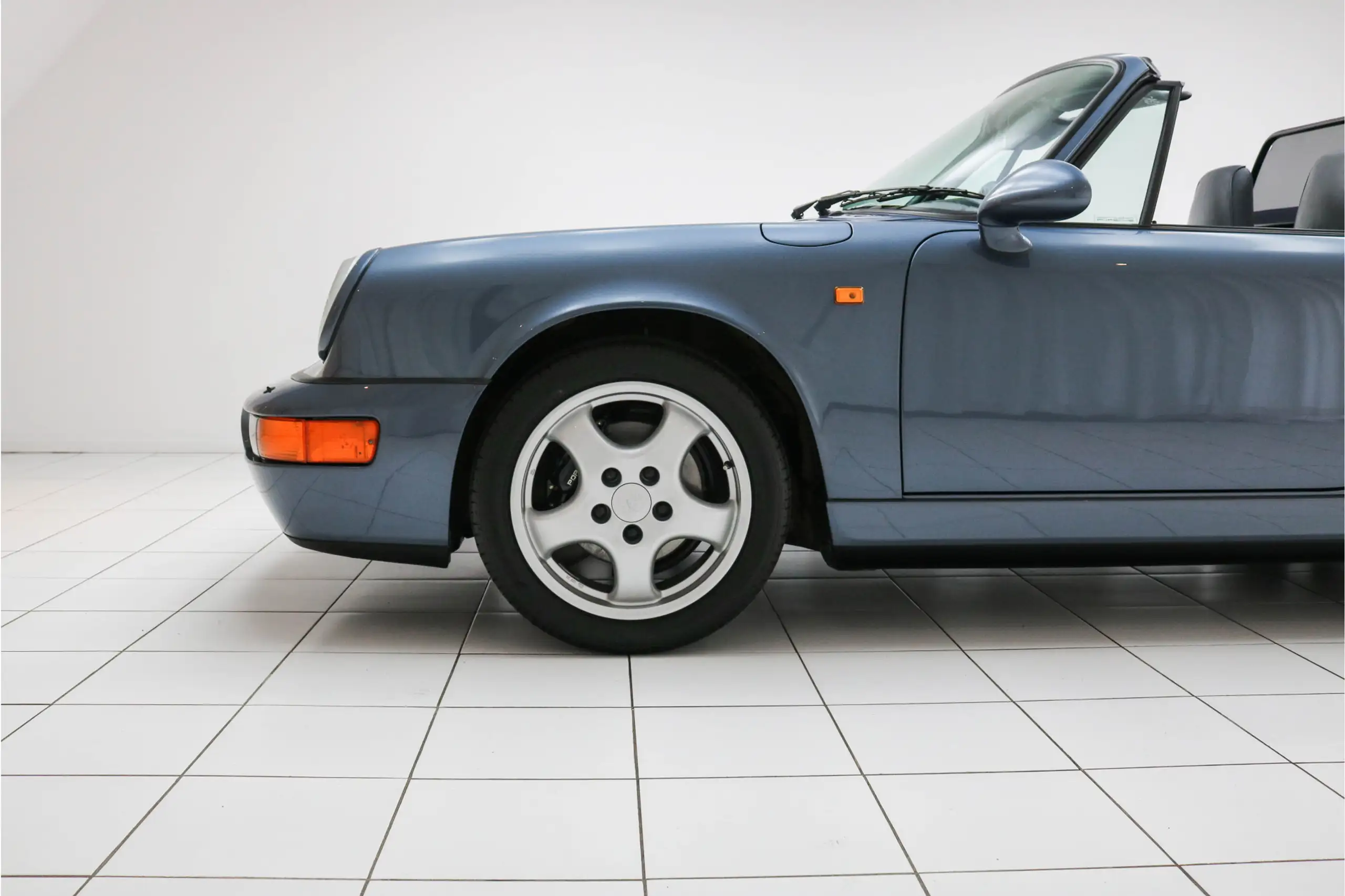 Porsche - 964