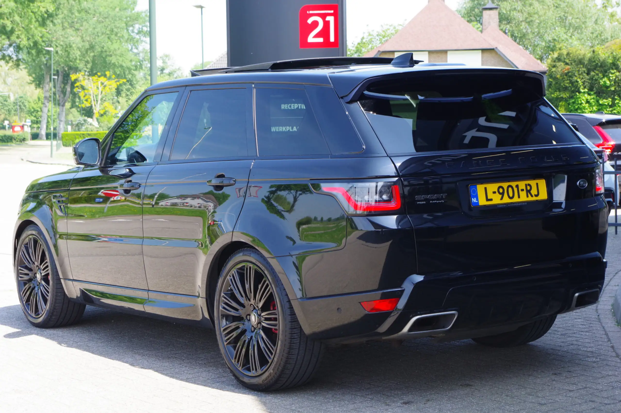 Land Rover - Range Rover Sport