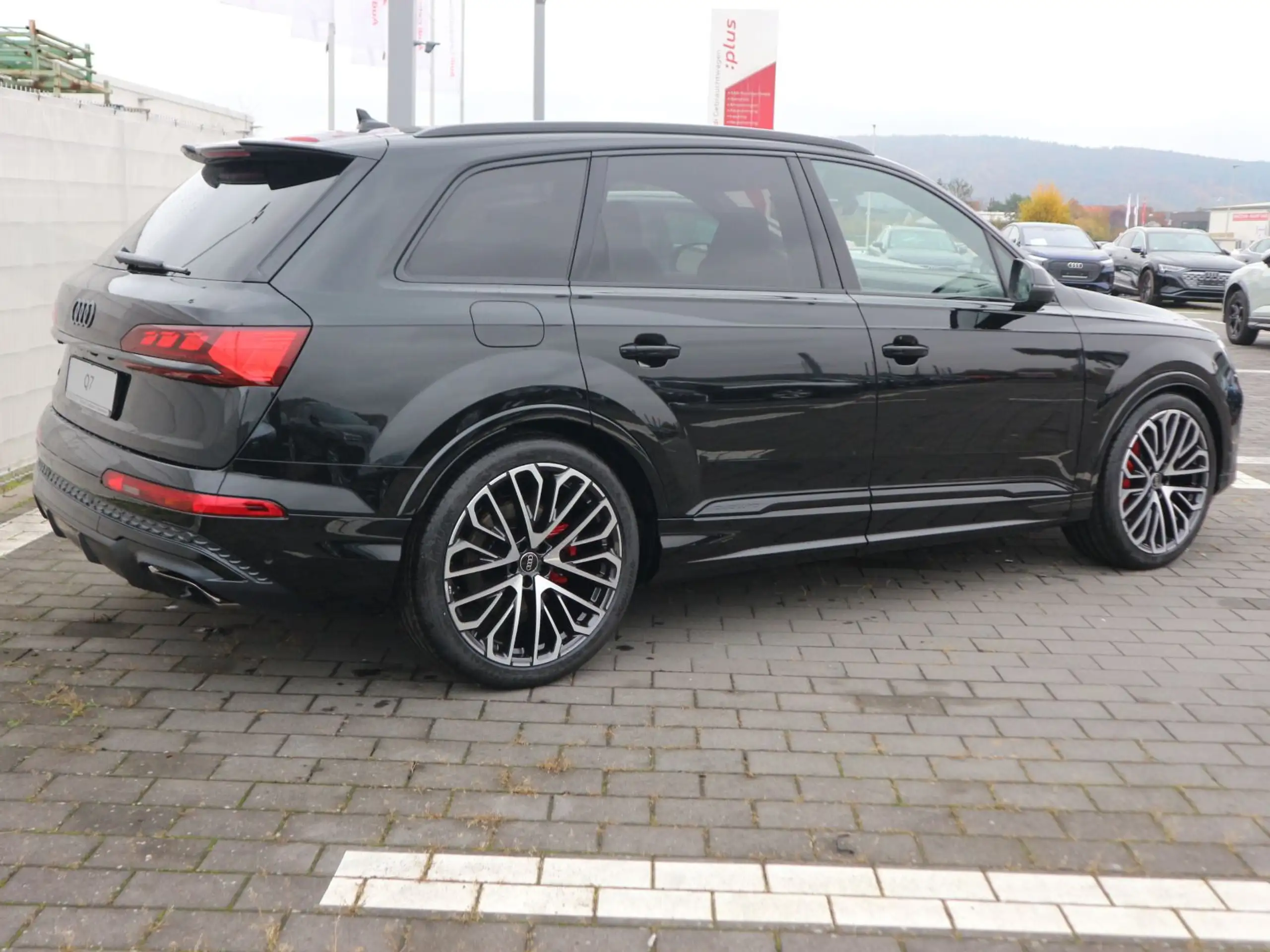 Audi - Q7