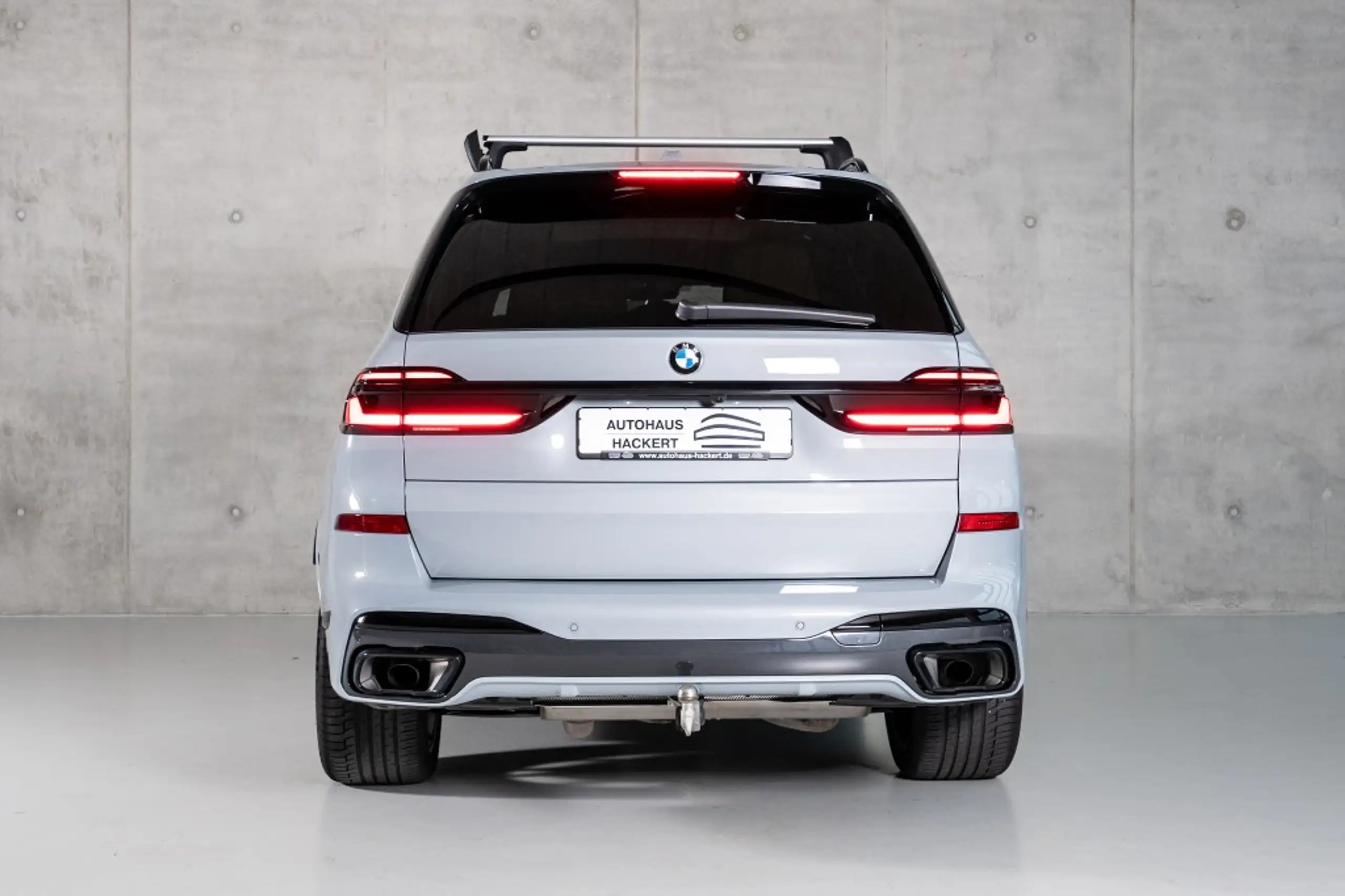 BMW - X7