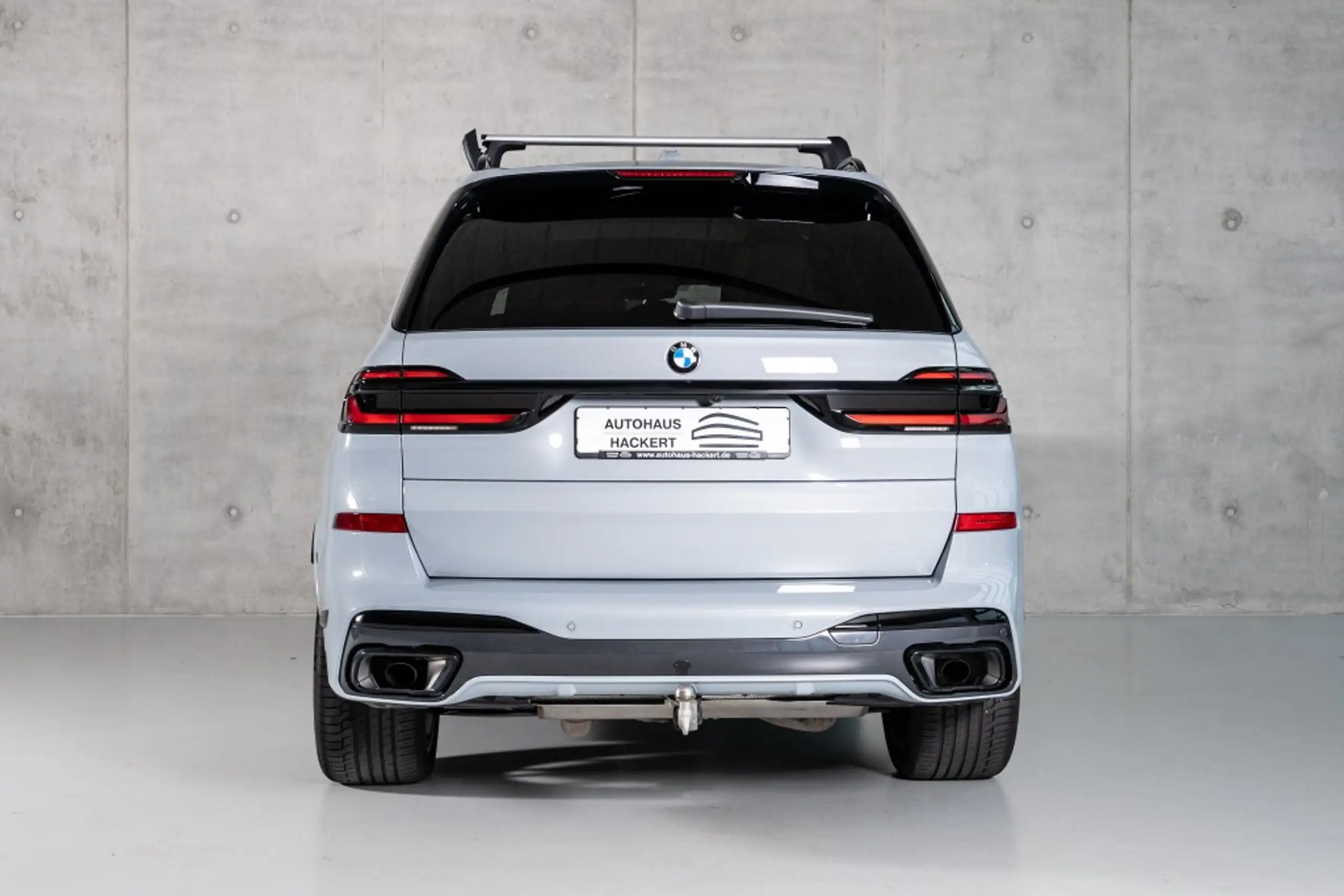 BMW - X7