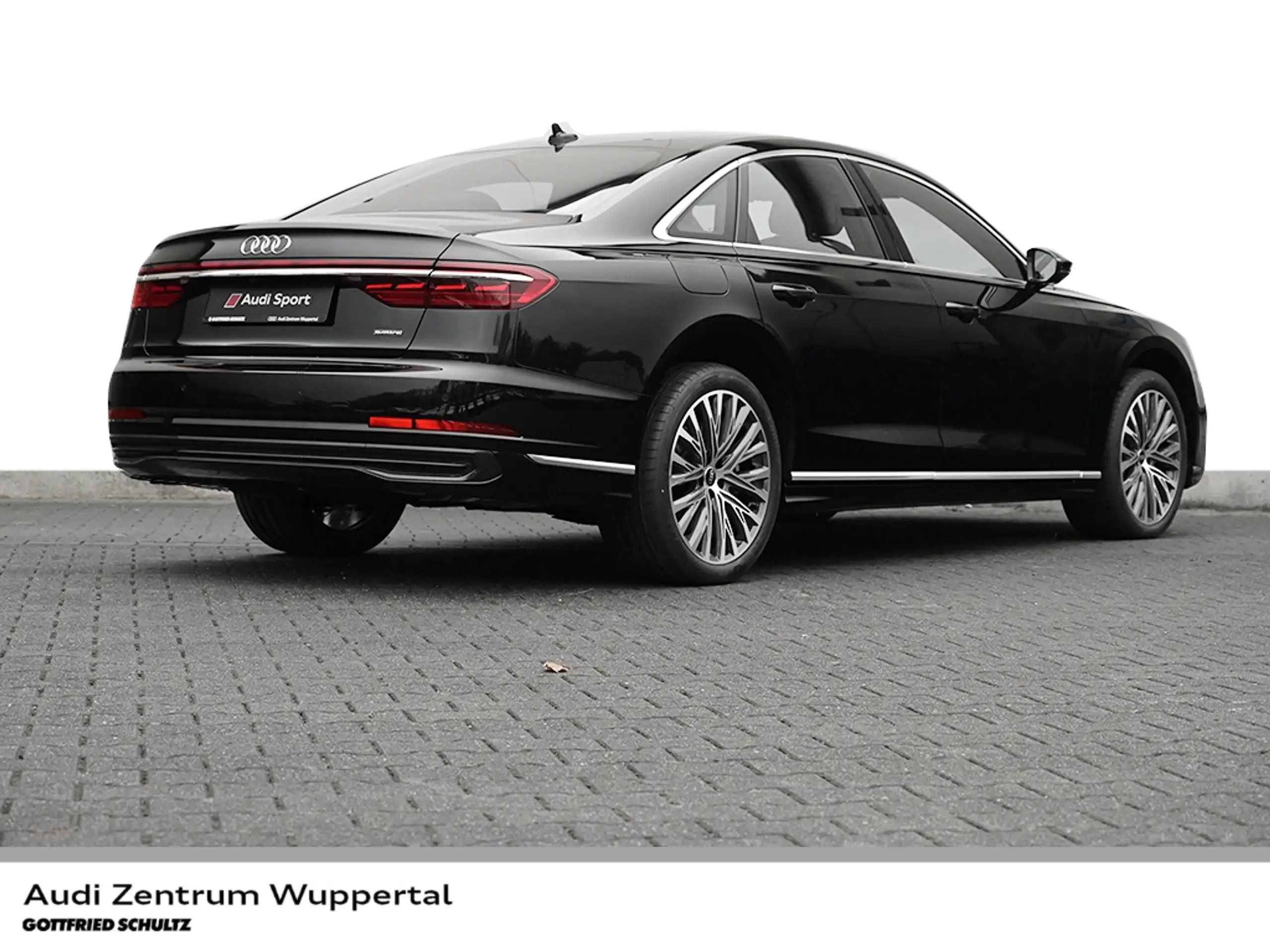 Audi - A8