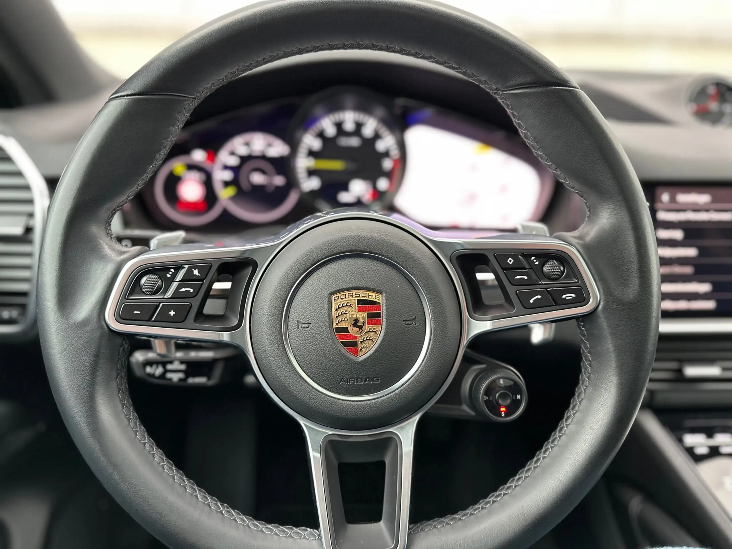 Porsche - Cayenne