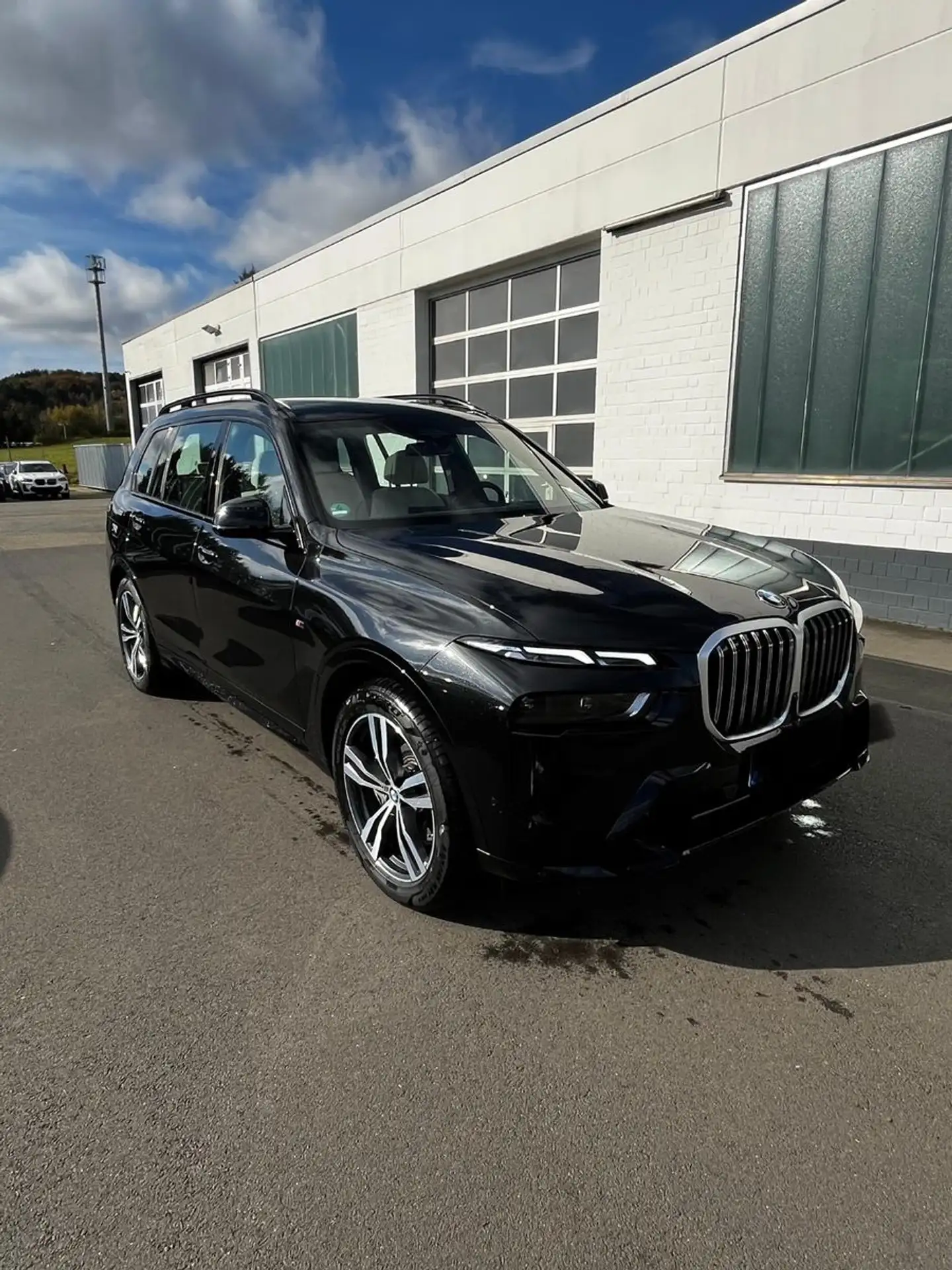 BMW - X7