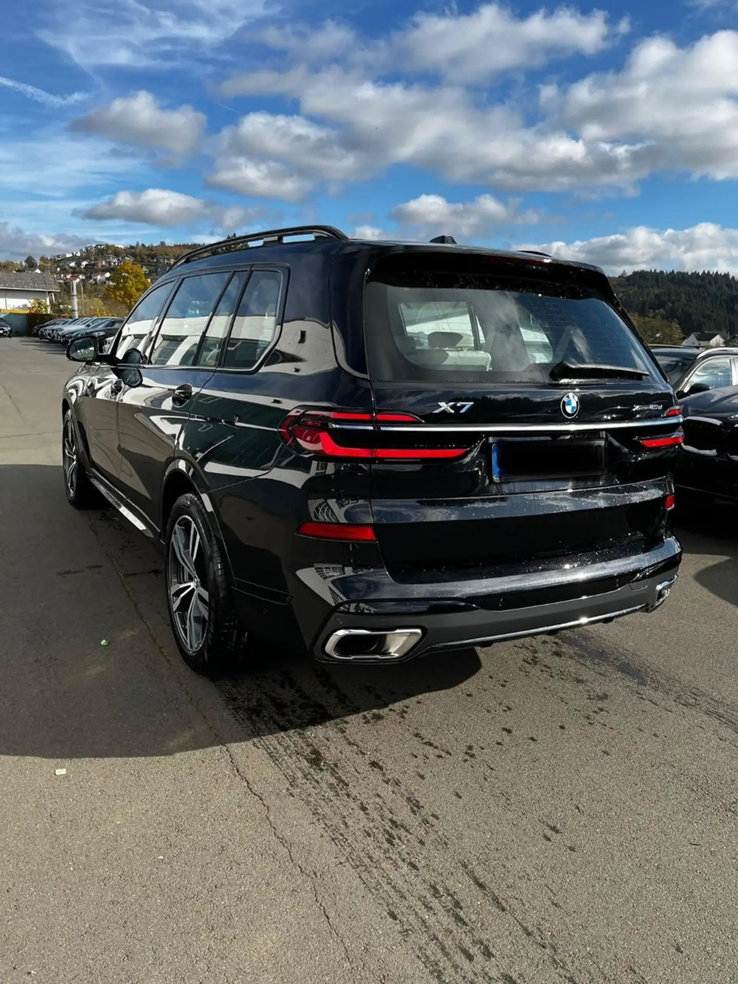 BMW - X7