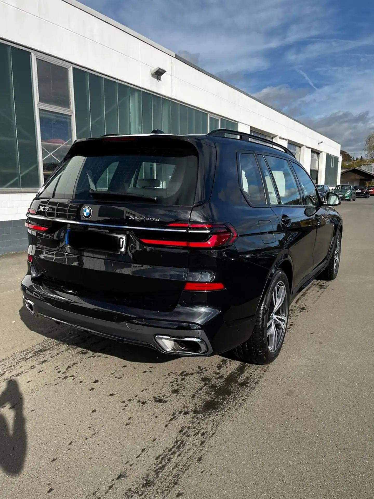 BMW - X7