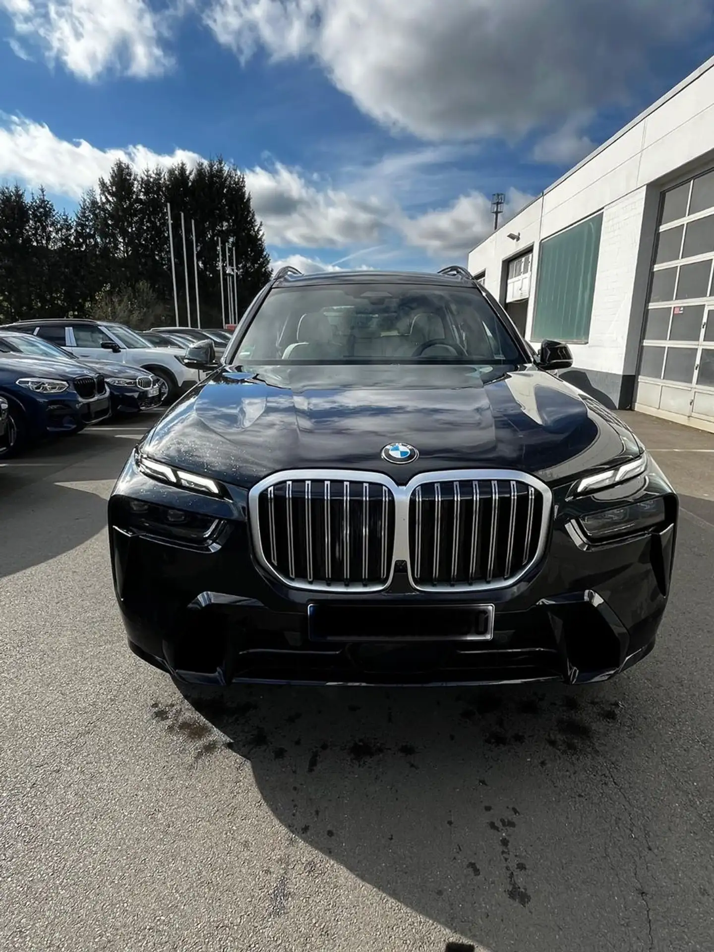 BMW - X7